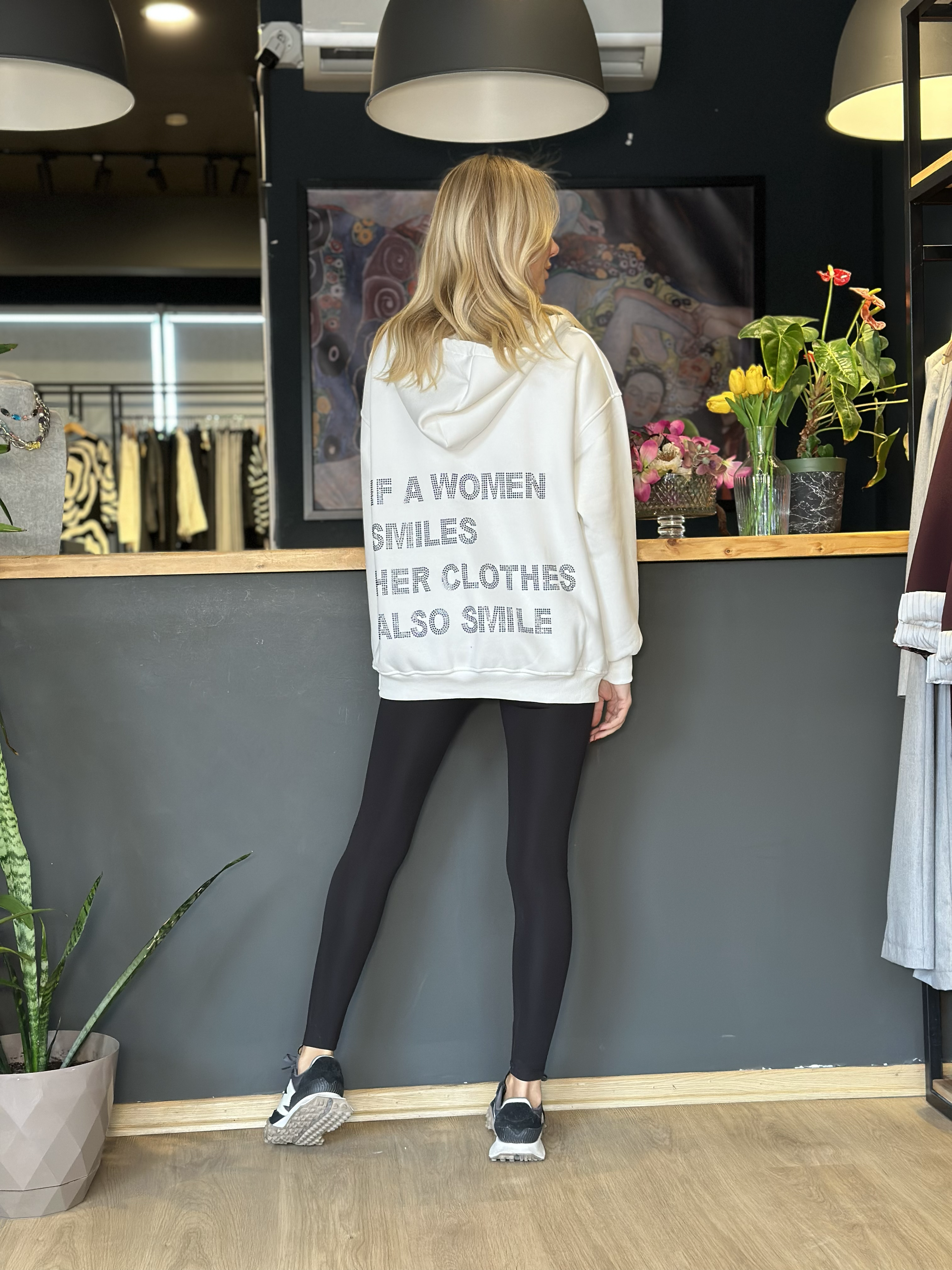 Arka Taş Detaylı Fermuarlı Sweatshirt