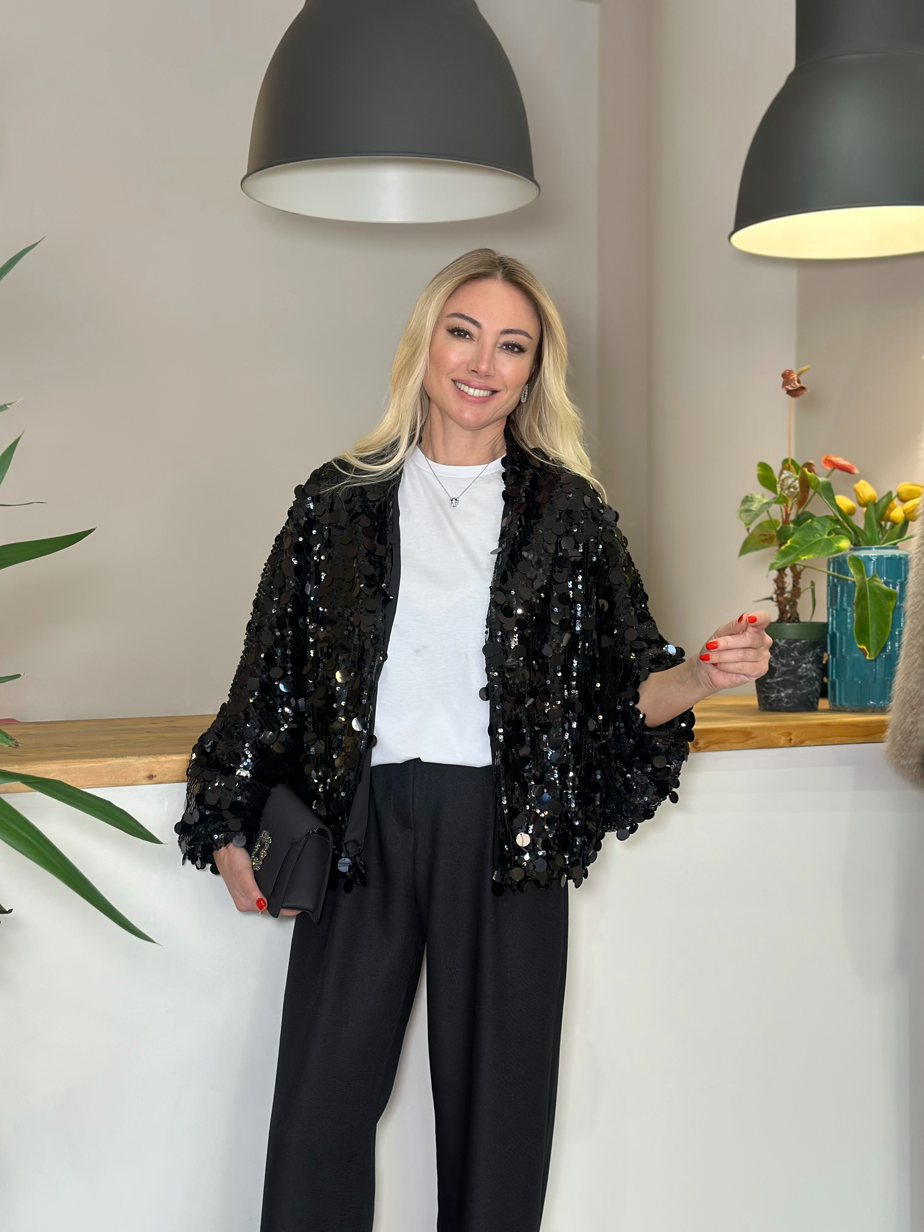 Beyaz Basic Thişrt Askı00352