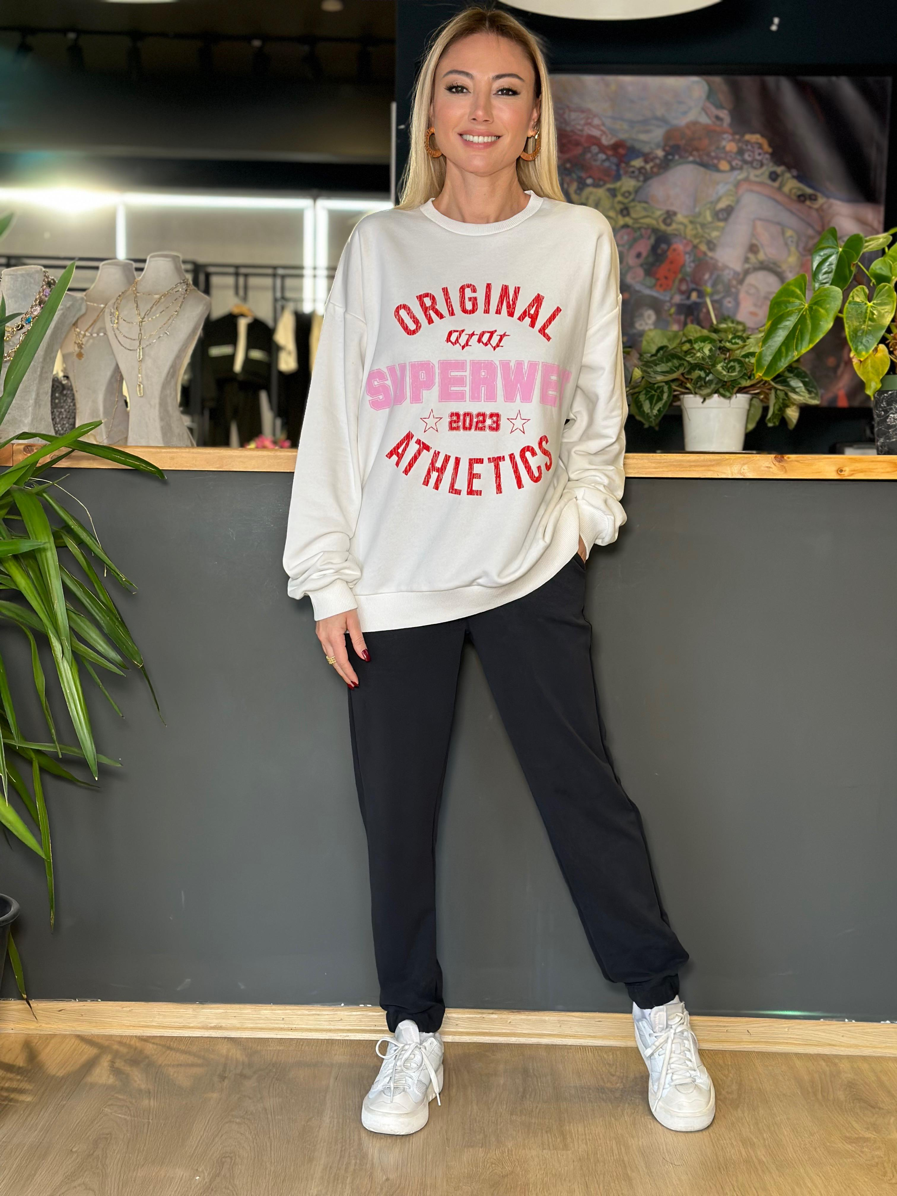 Beyaz Pembe Baskılı Sweatshirt