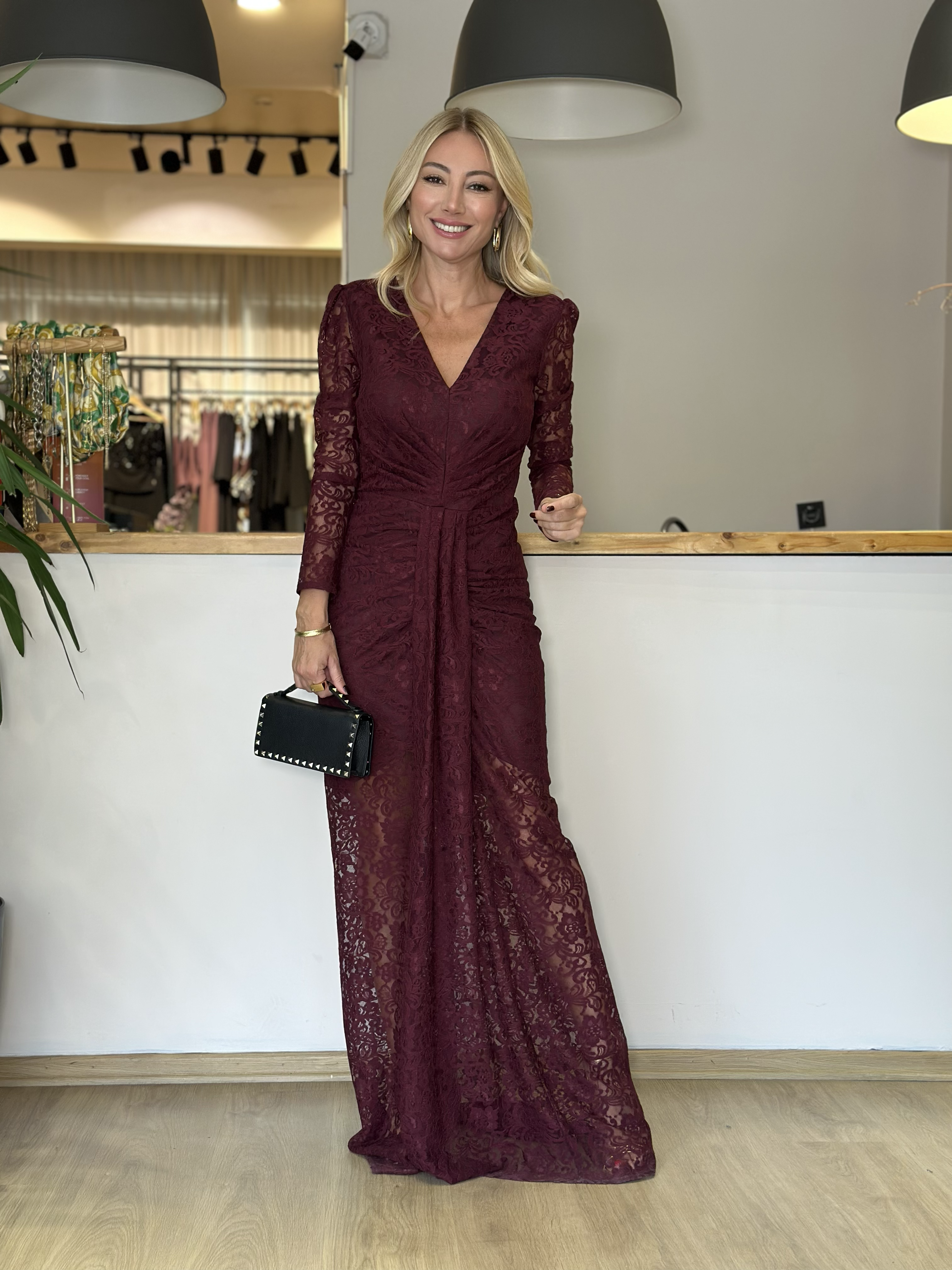 Bordo Dantel Balık Model Tasarım Elbise Askı00387