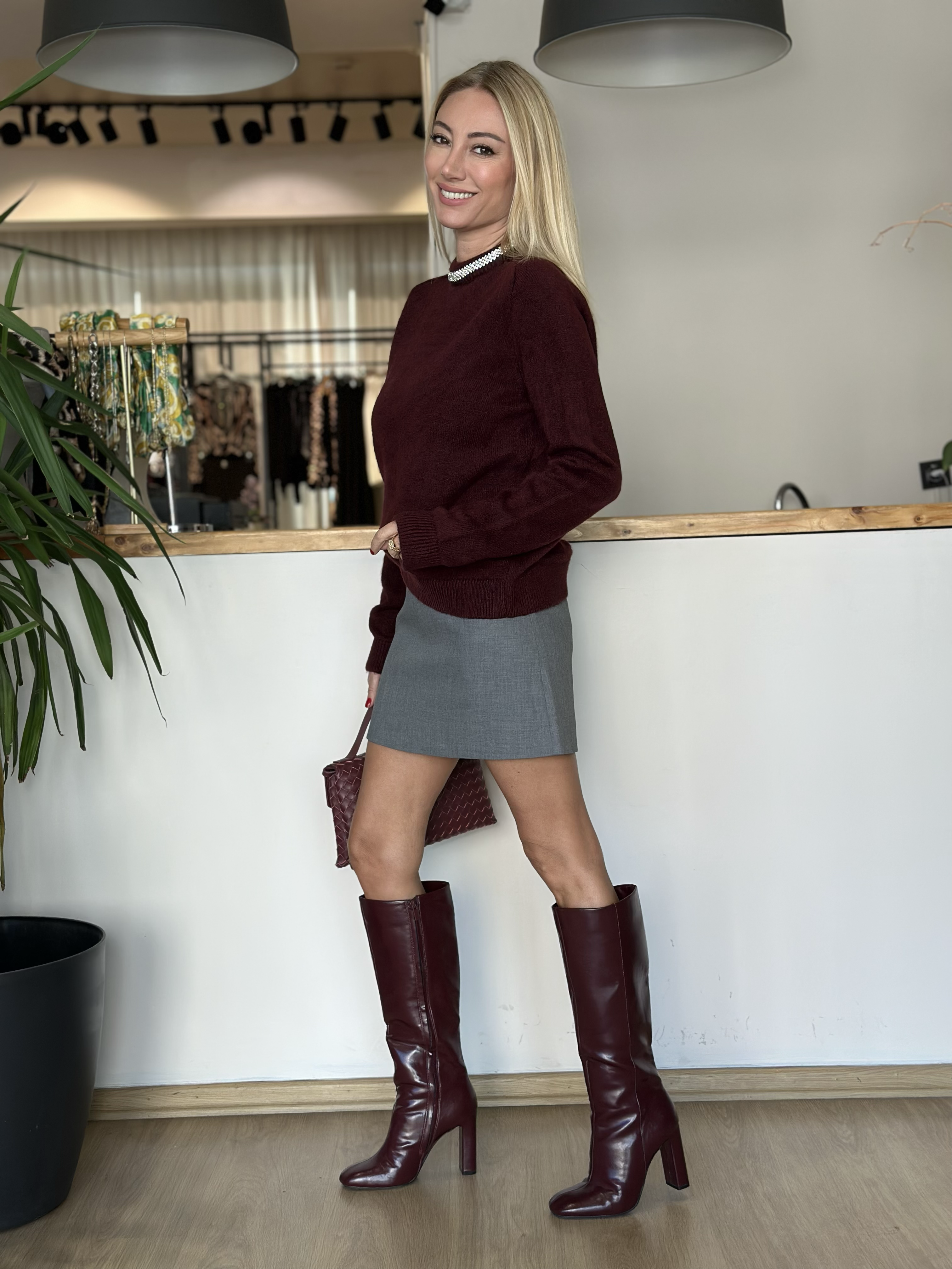 Fiona Gri Mini Etek Askı00424