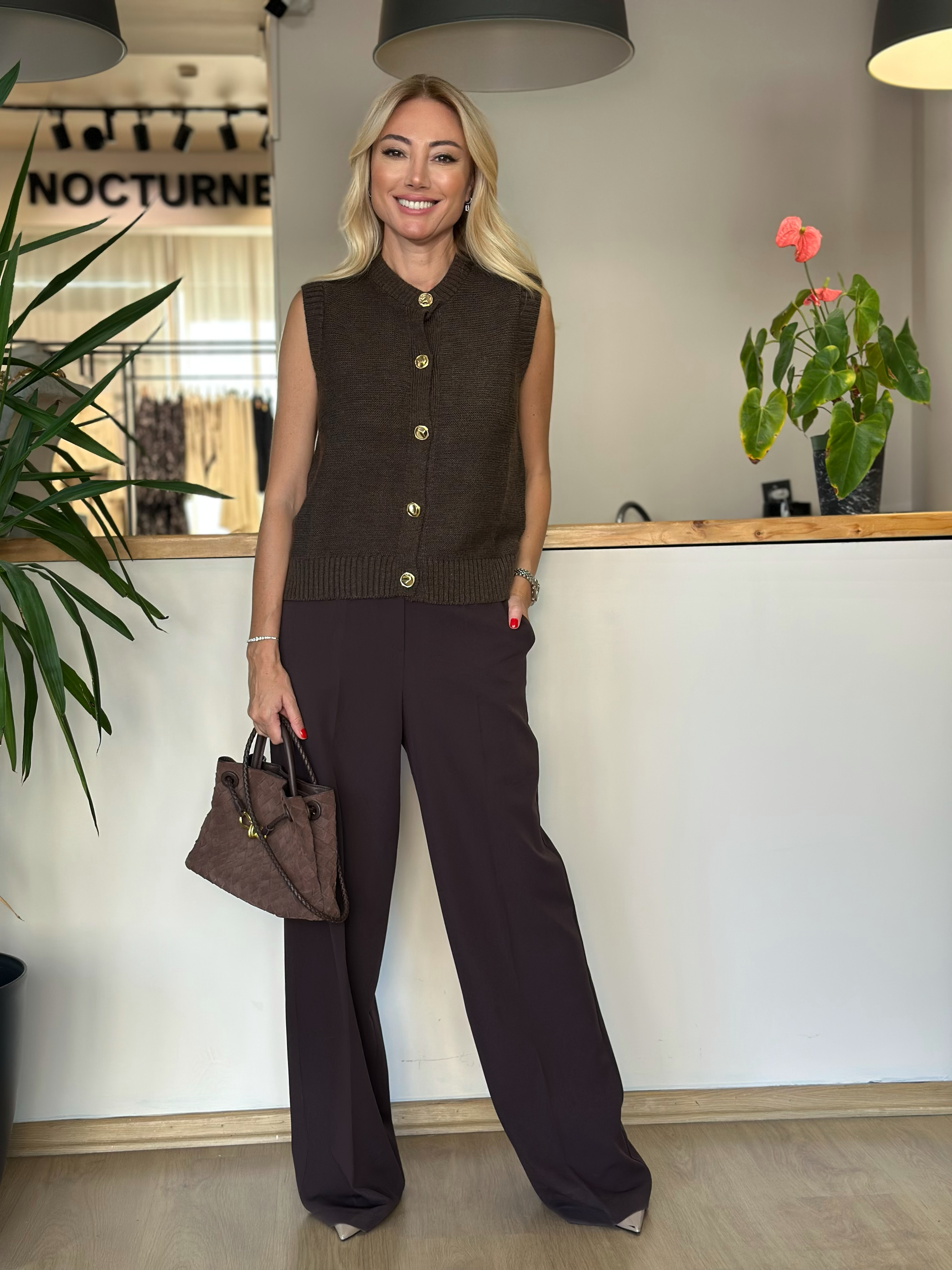 Kahve Düğme Detaylı Yelek Askı0086