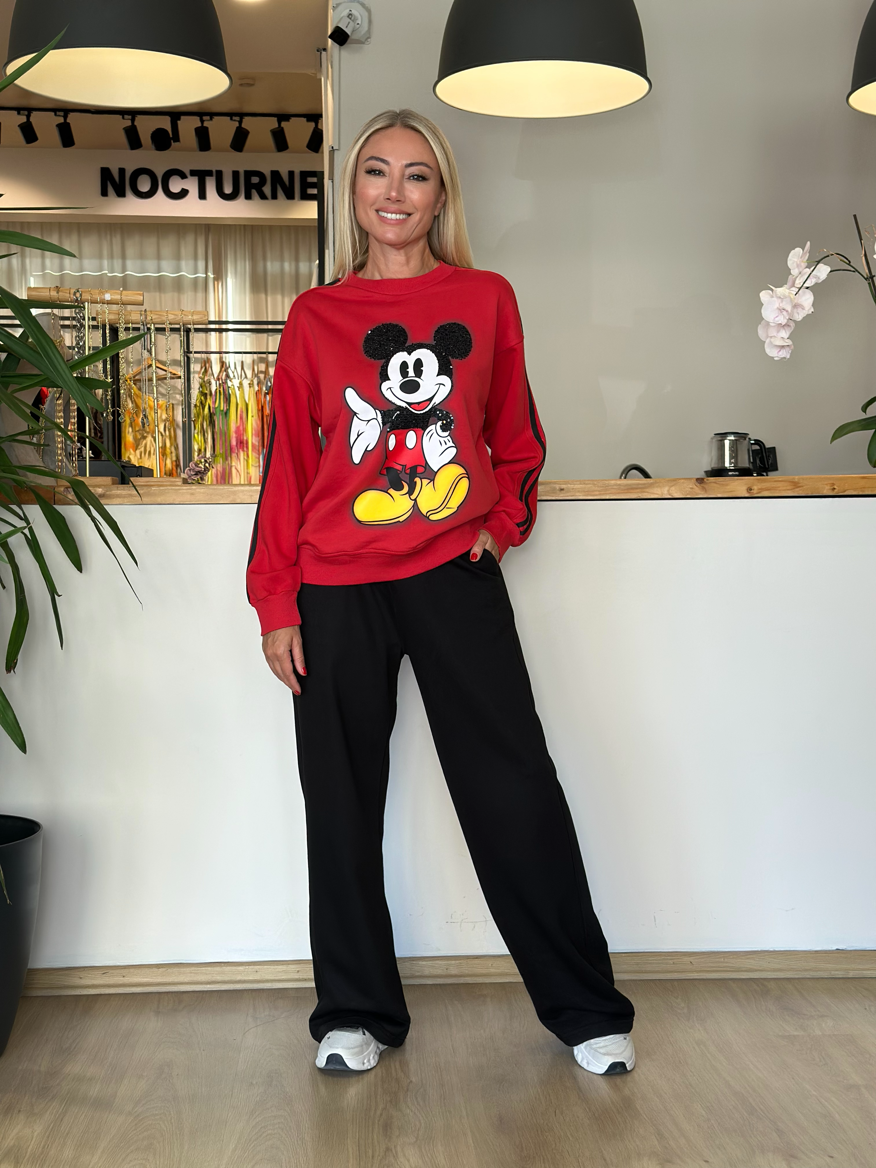 Kırmızı Siyah Şeritli Mickey Sweat Askı00295