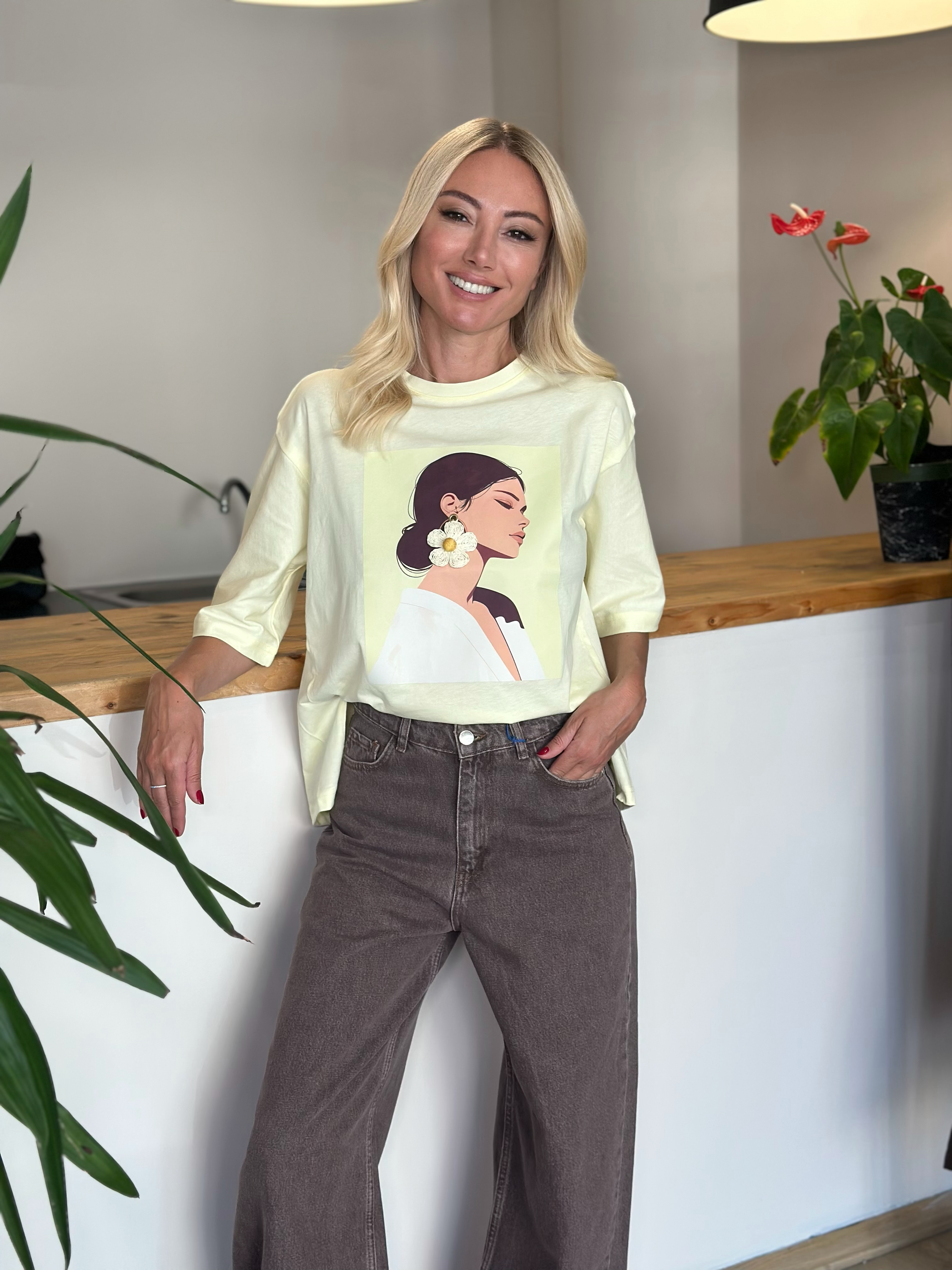 Küpeli Yellow Thişrt