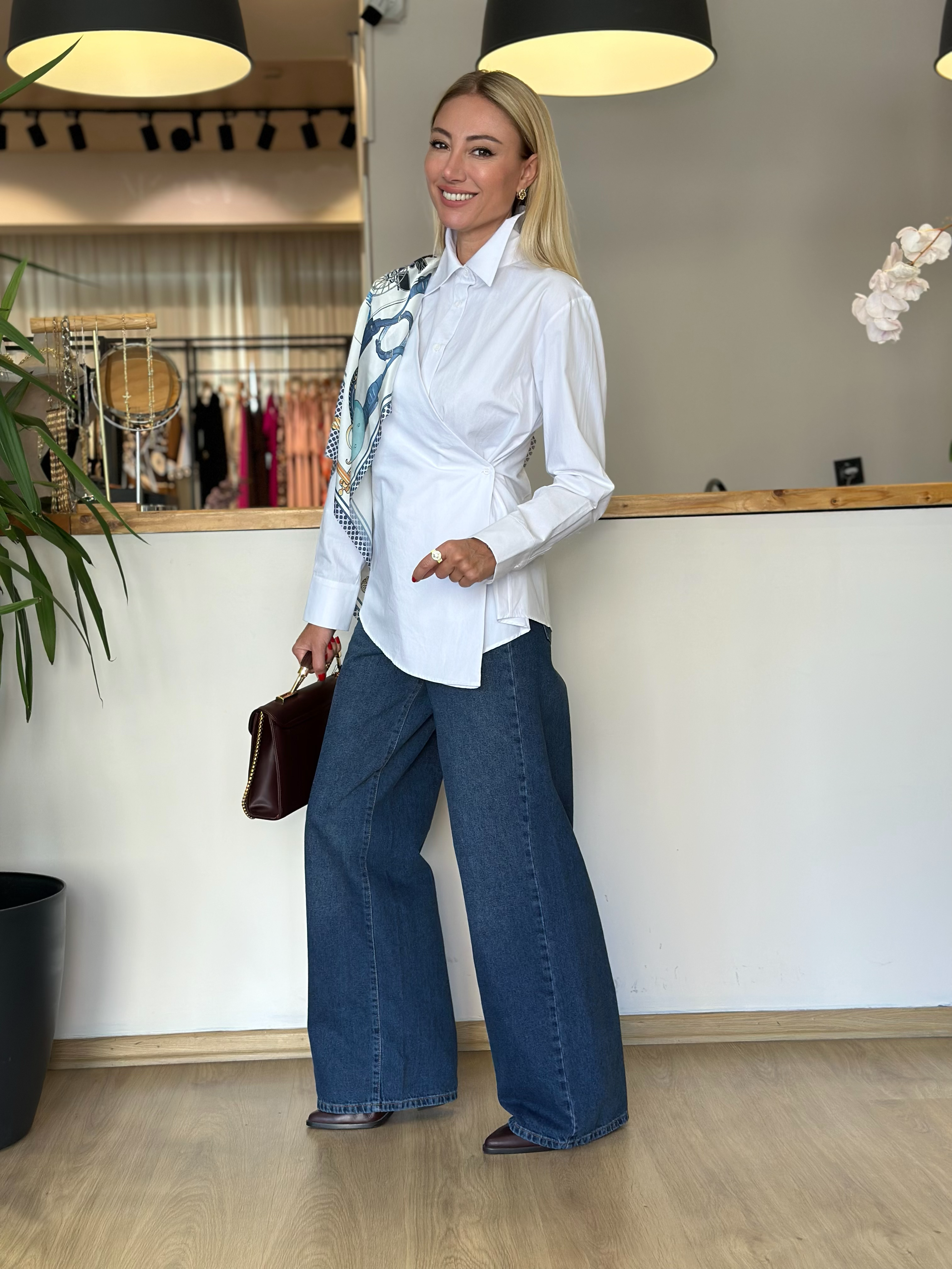 Lacivert Geniş Paça Jean Askı00357