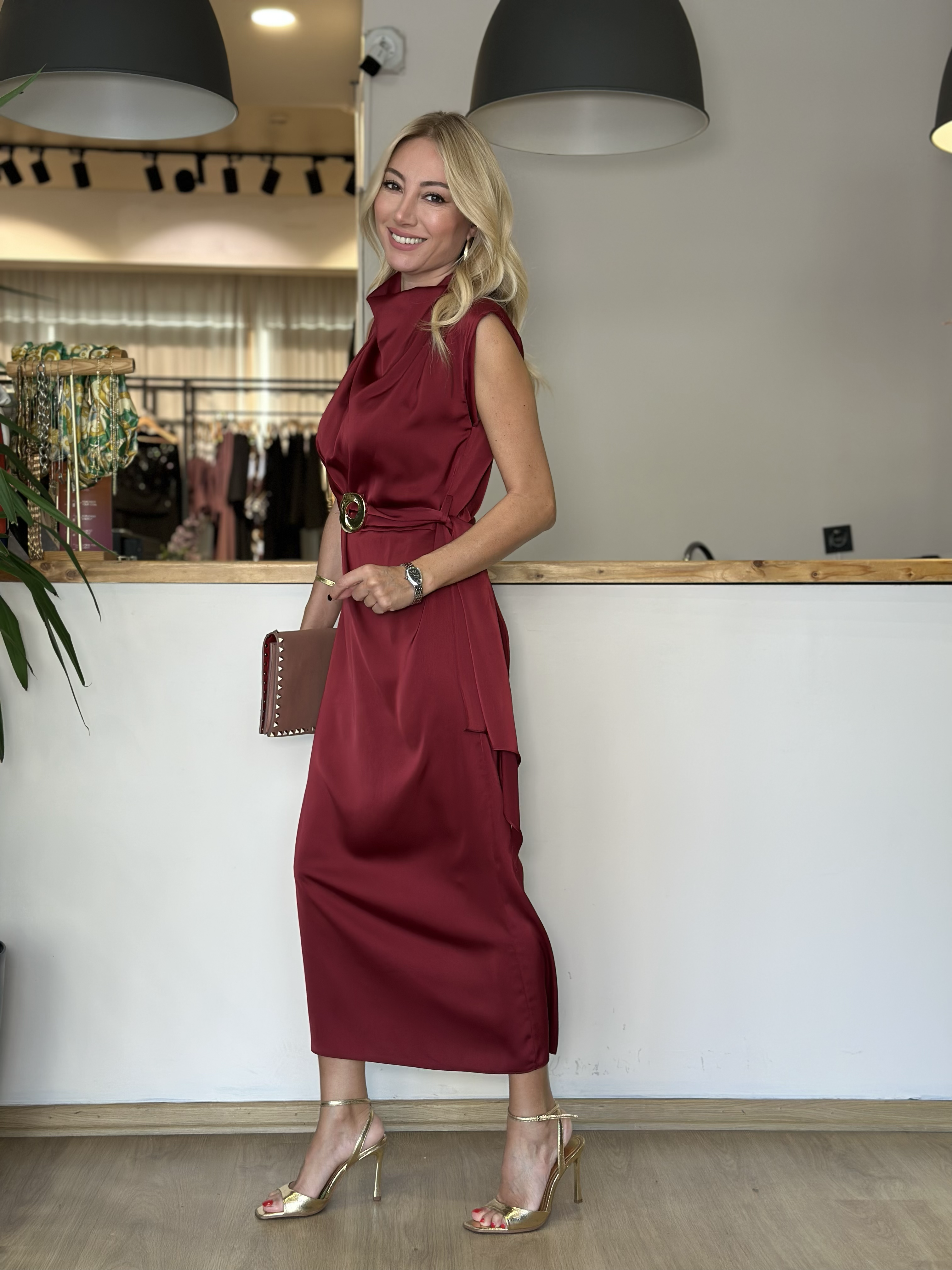 Saten Bordo Tasarım Elbise Askı00386