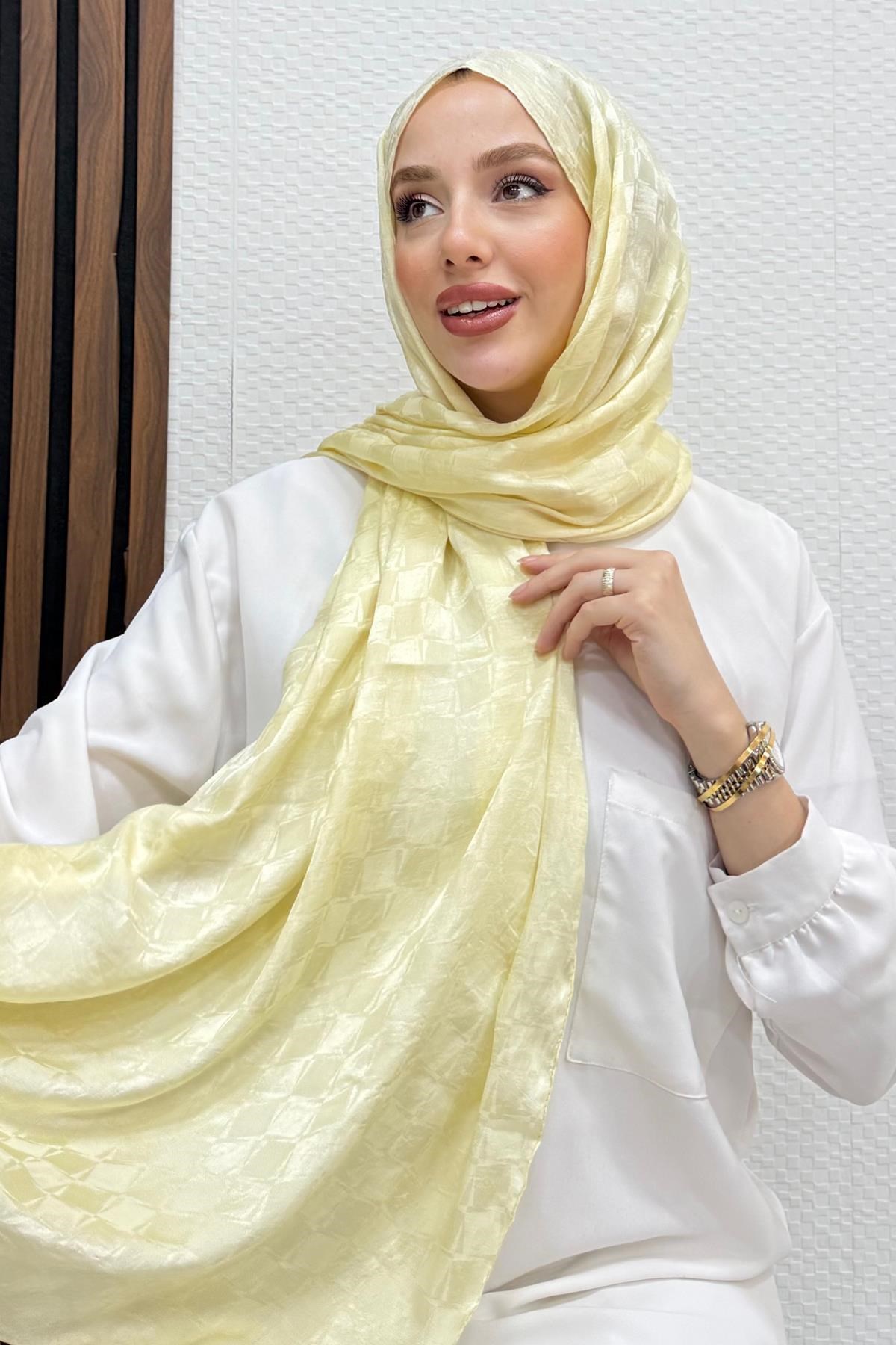Asimetrik Kare Desen Şal Sarı