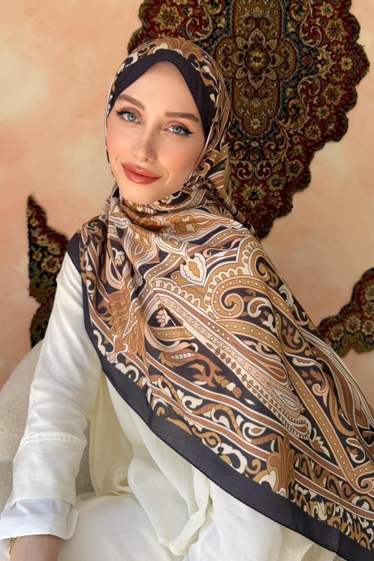 Ayla Şal Hardal