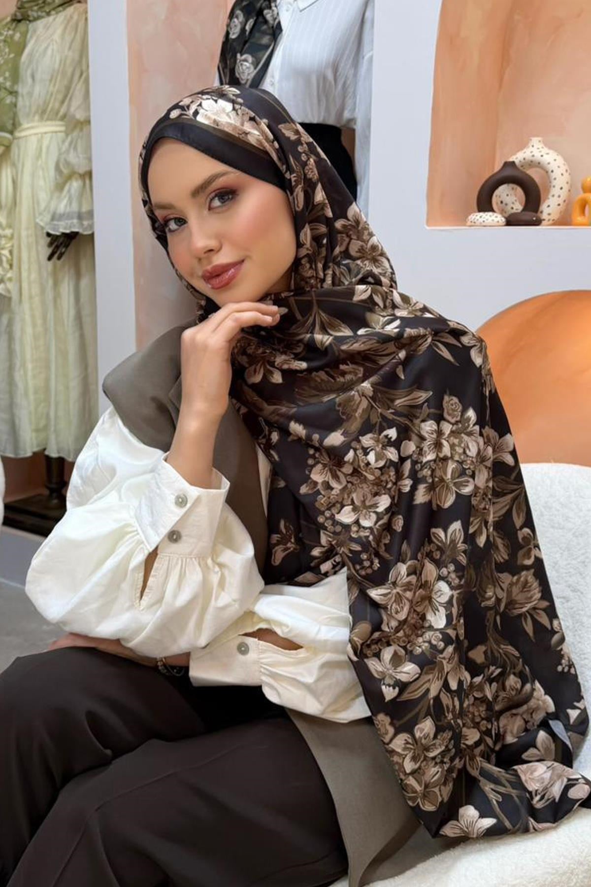Bahar Şal Siyah
