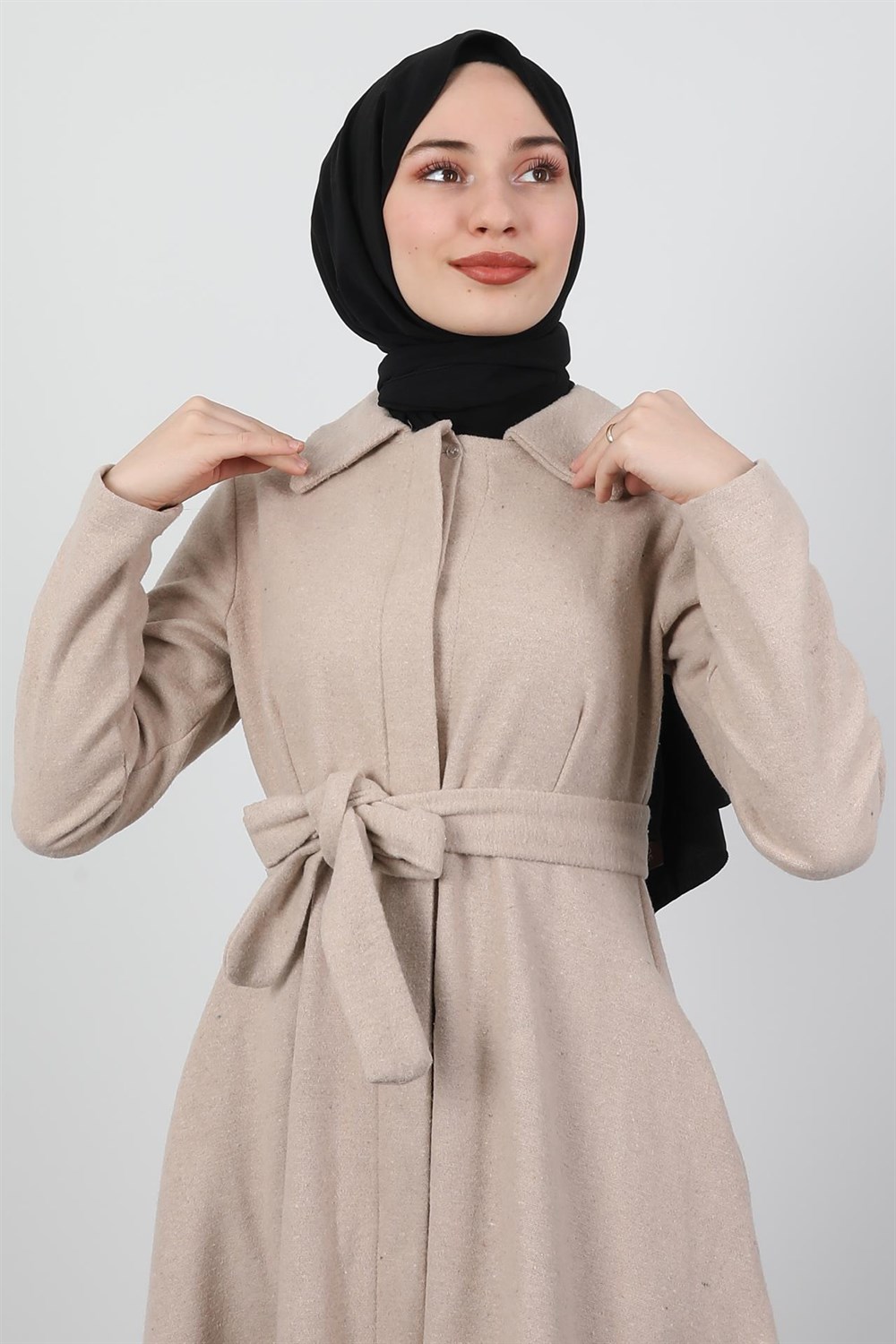 Belden Oturtmalı Kaşe Kaban Bej
