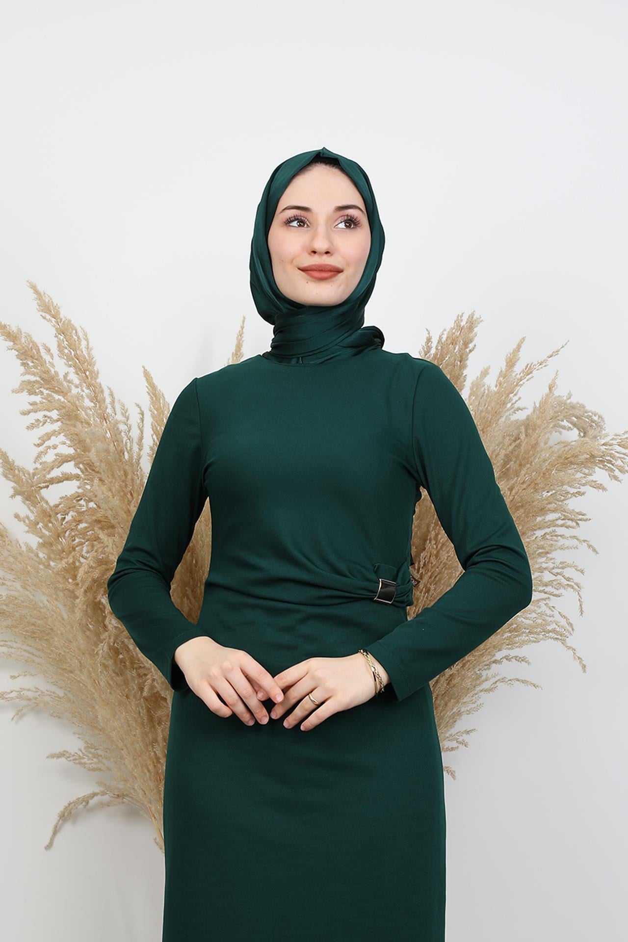 Beli Fiyonk Elbise Zümrüt