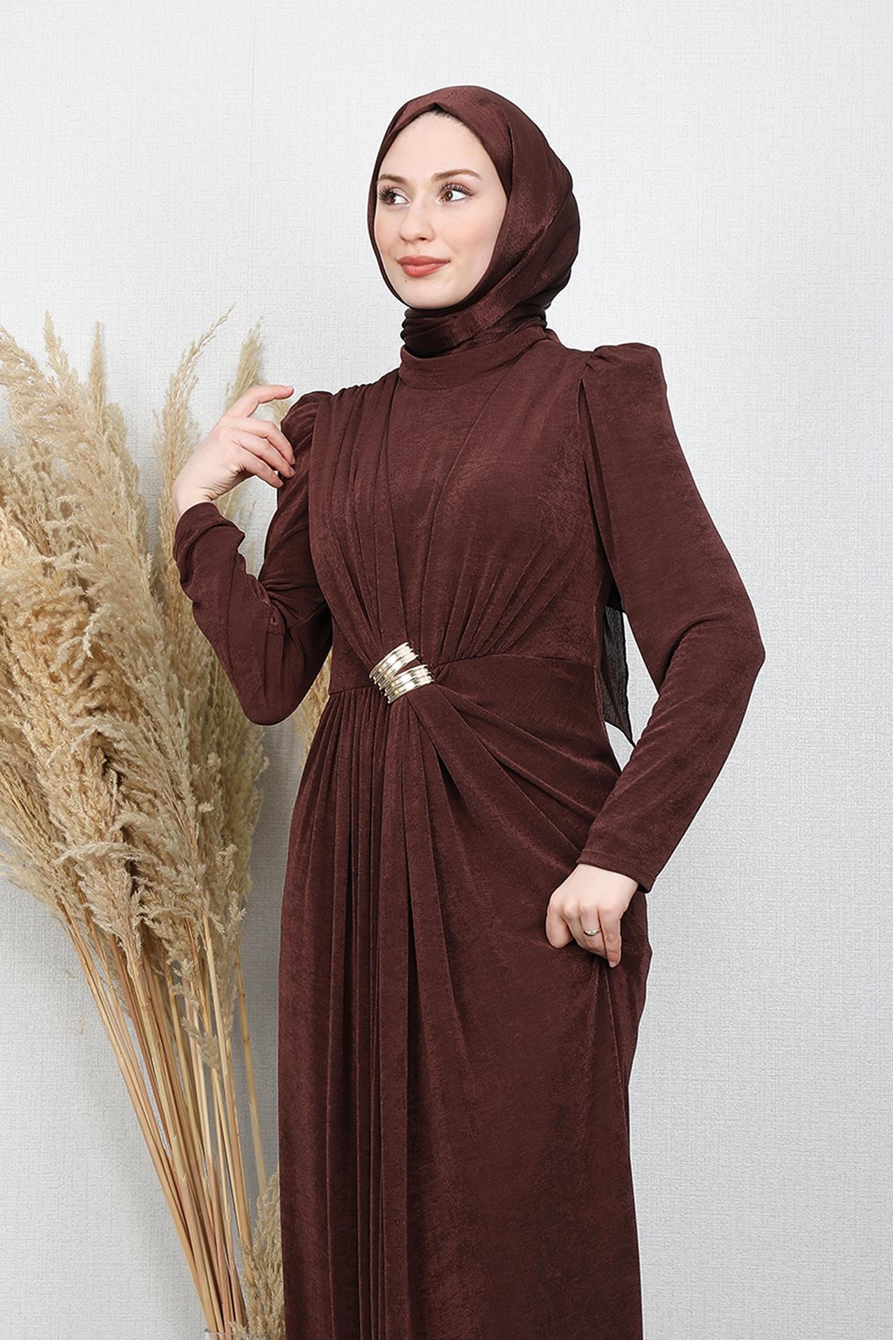 Berrak Buzy Abiye Kahve