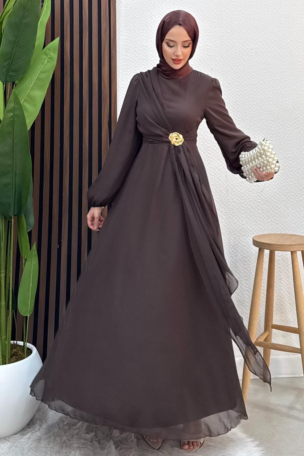 Broş Bağlama Elbise Acı Kahve