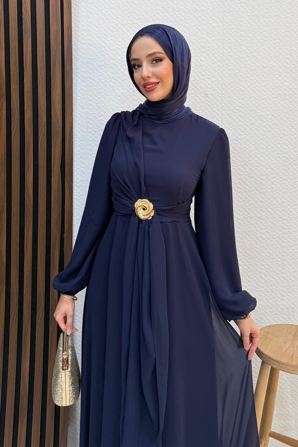 Broş Bağlama Elbise Lacivert