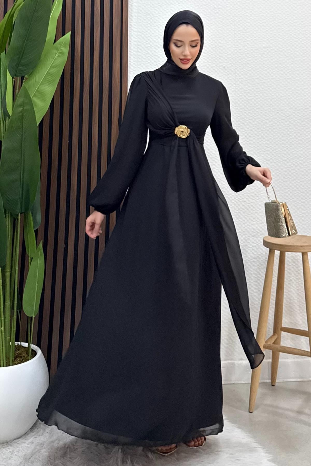 Broş Bağlama Elbise Siyah