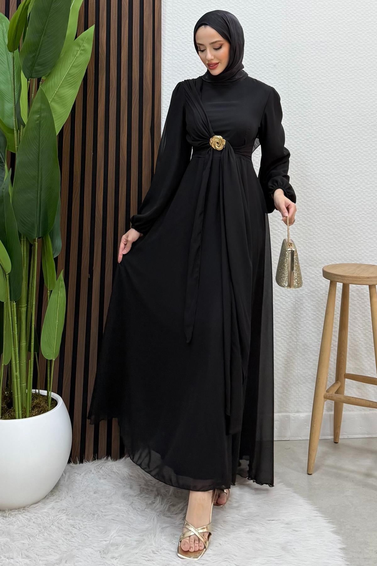 Broş Bağlama Elbise Siyah