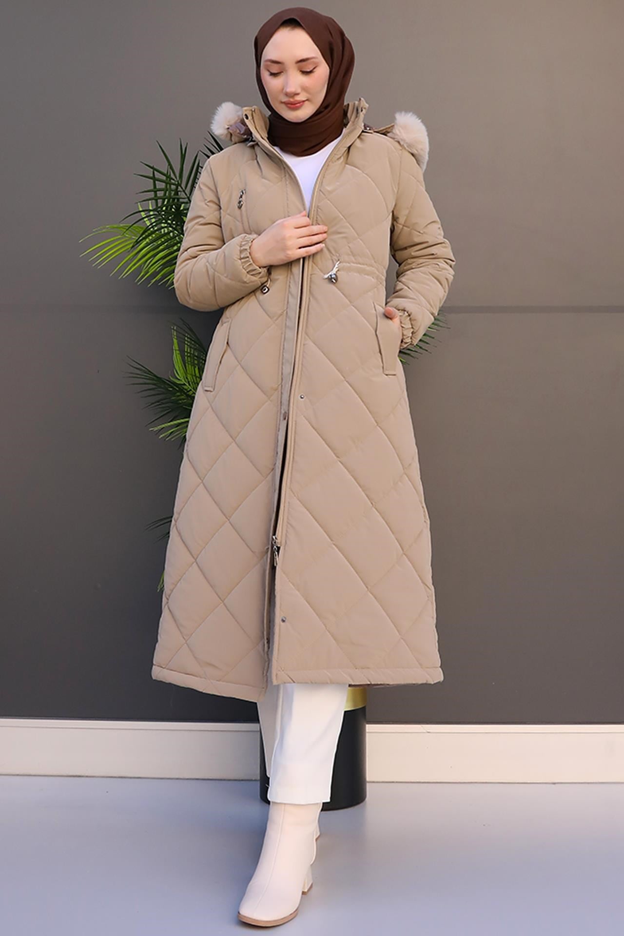 Clara Kürklü Mont Bej