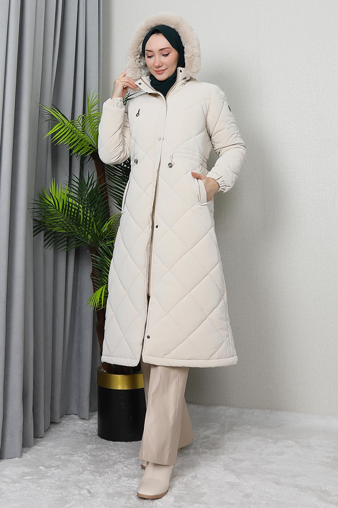 Clara Kürklü Mont Krem