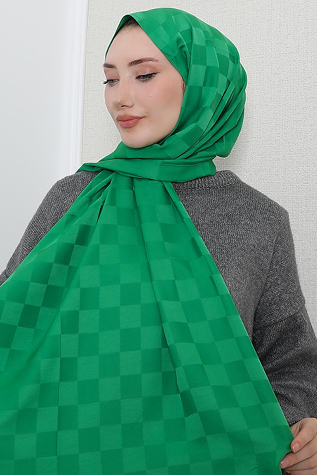 Dama Desen Şal Benetton
