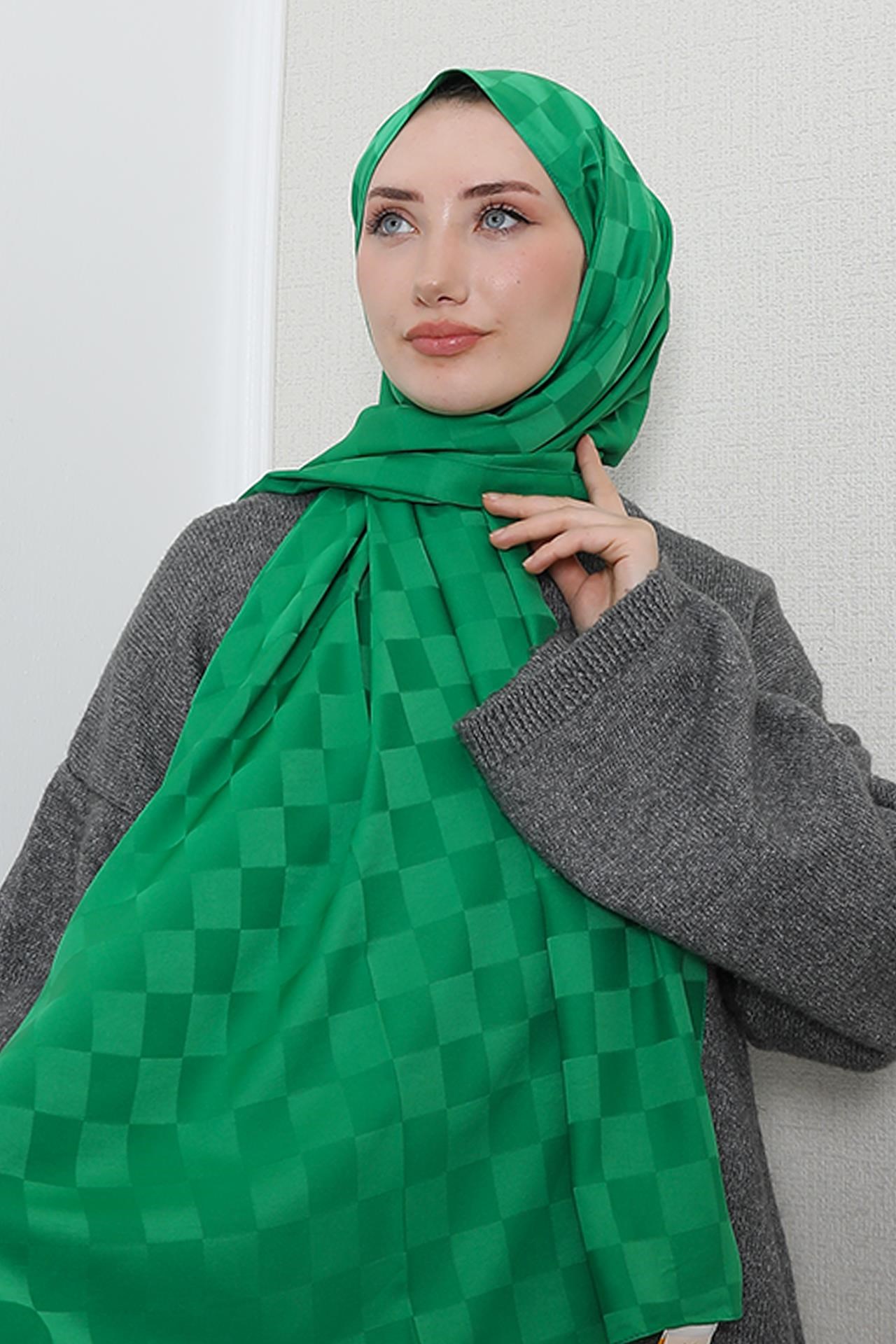 Dama Desen Şal Benetton