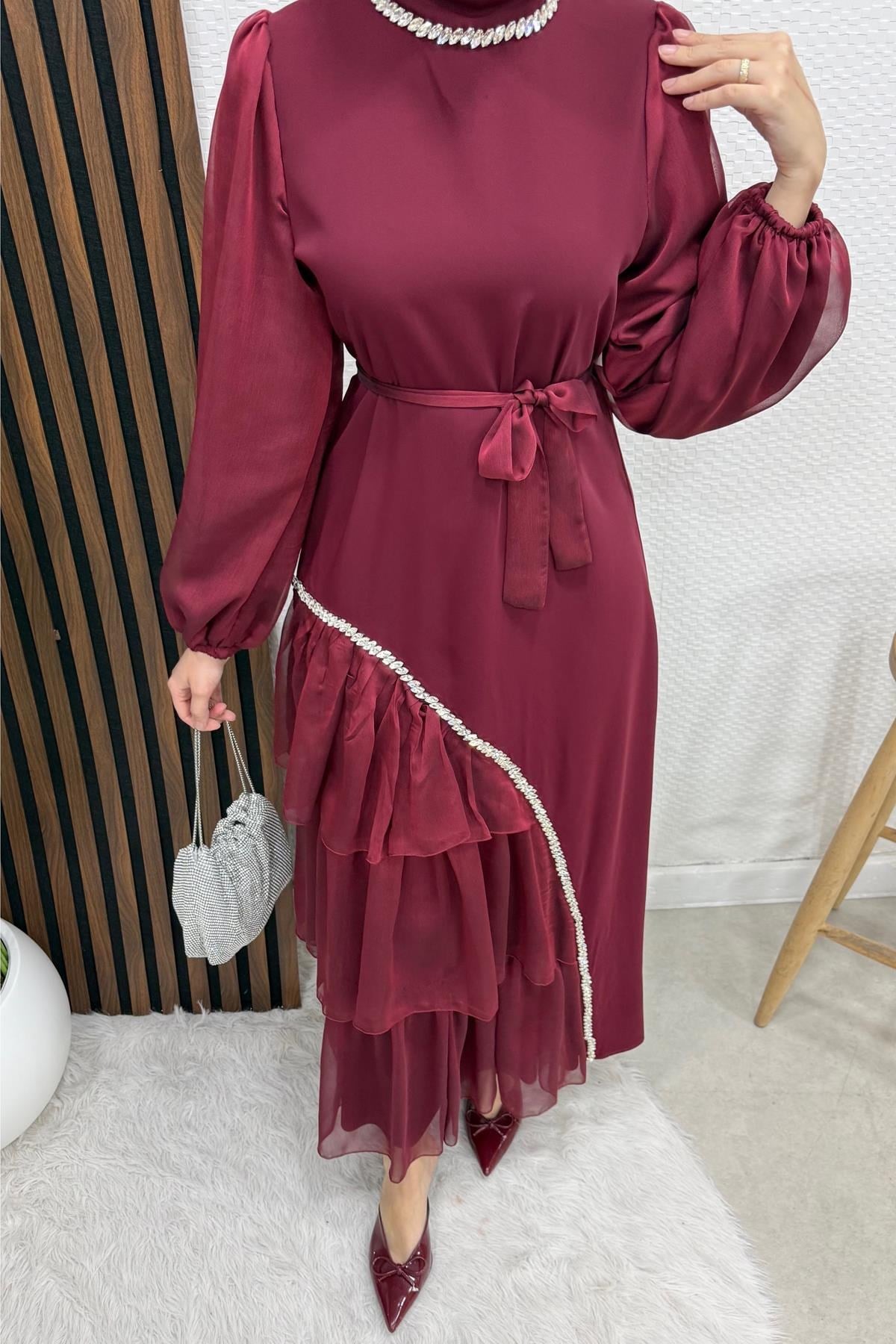 Damla Taş Abiye Bordo