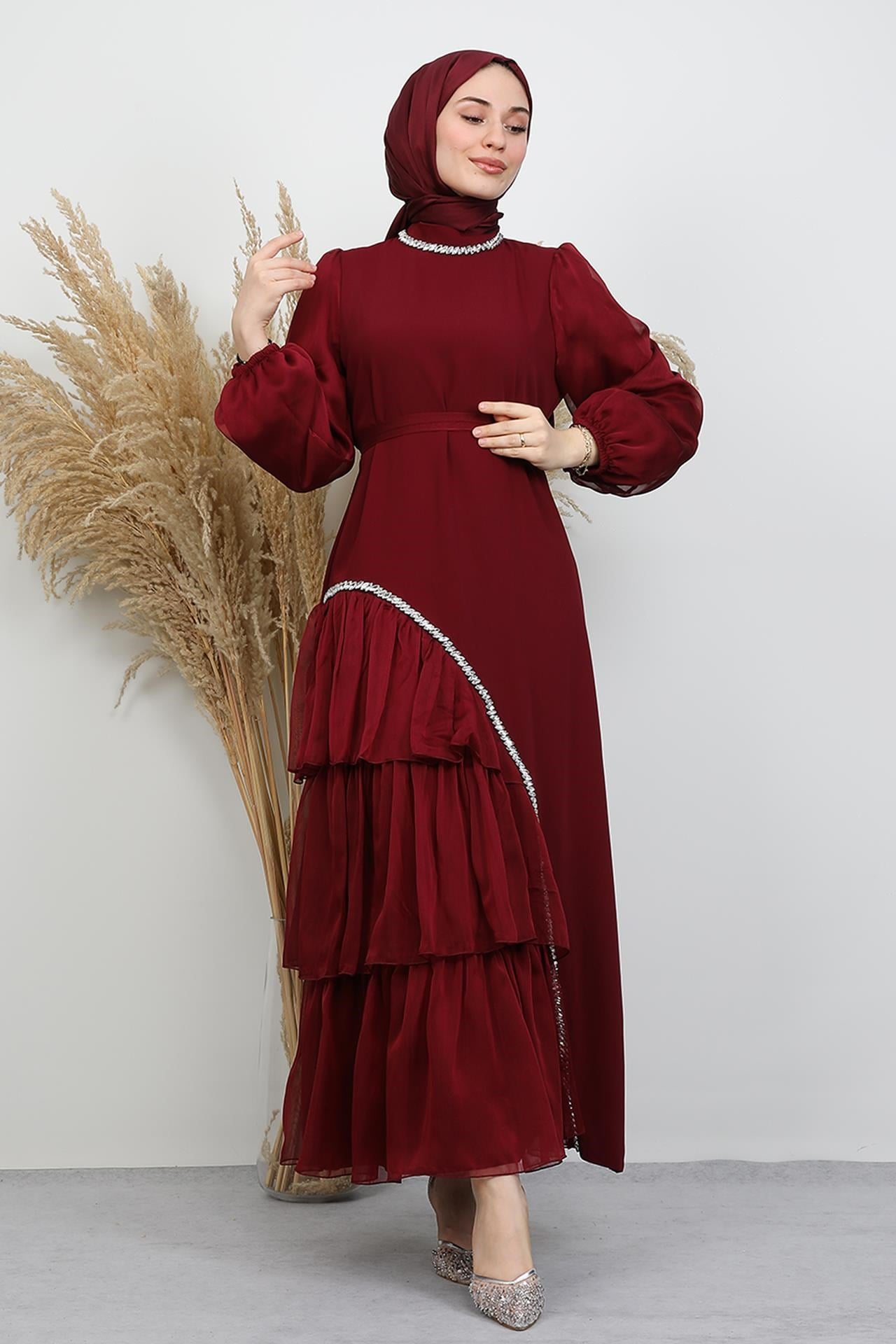 Damla Taş Abiye Bordo