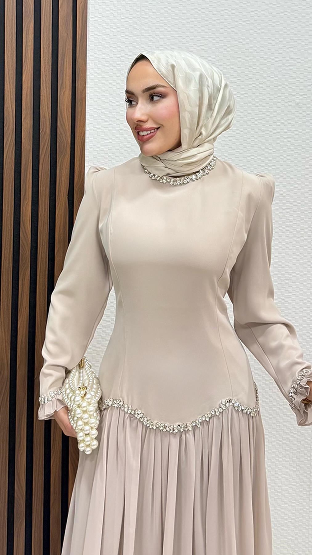 Eftalya Sırt Detay Abiye Bej