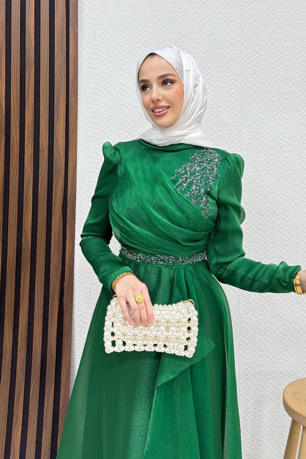 Eliza Tesettür Abiye Zümrüt