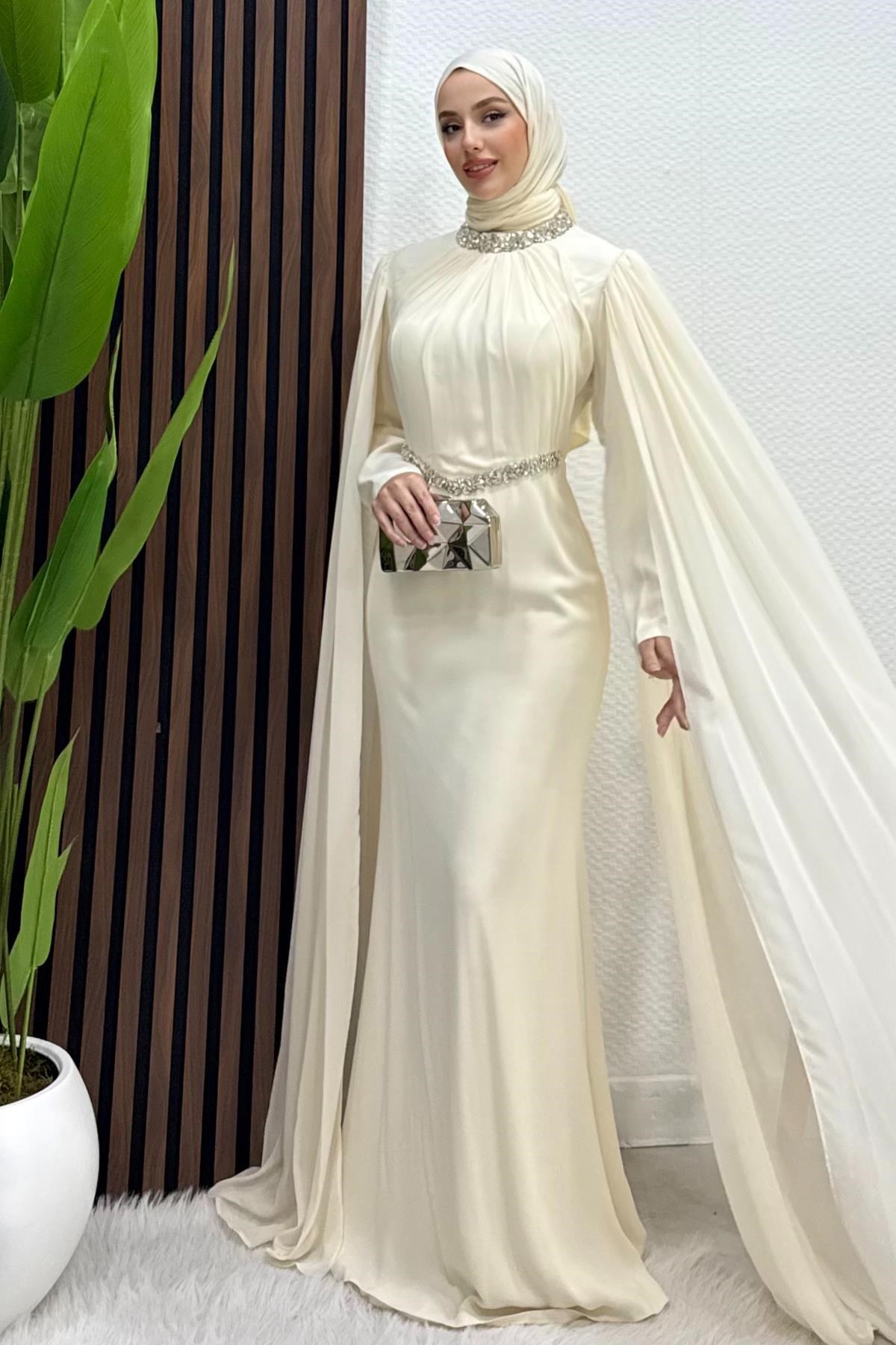 Elonor Şifon Abiye Krem