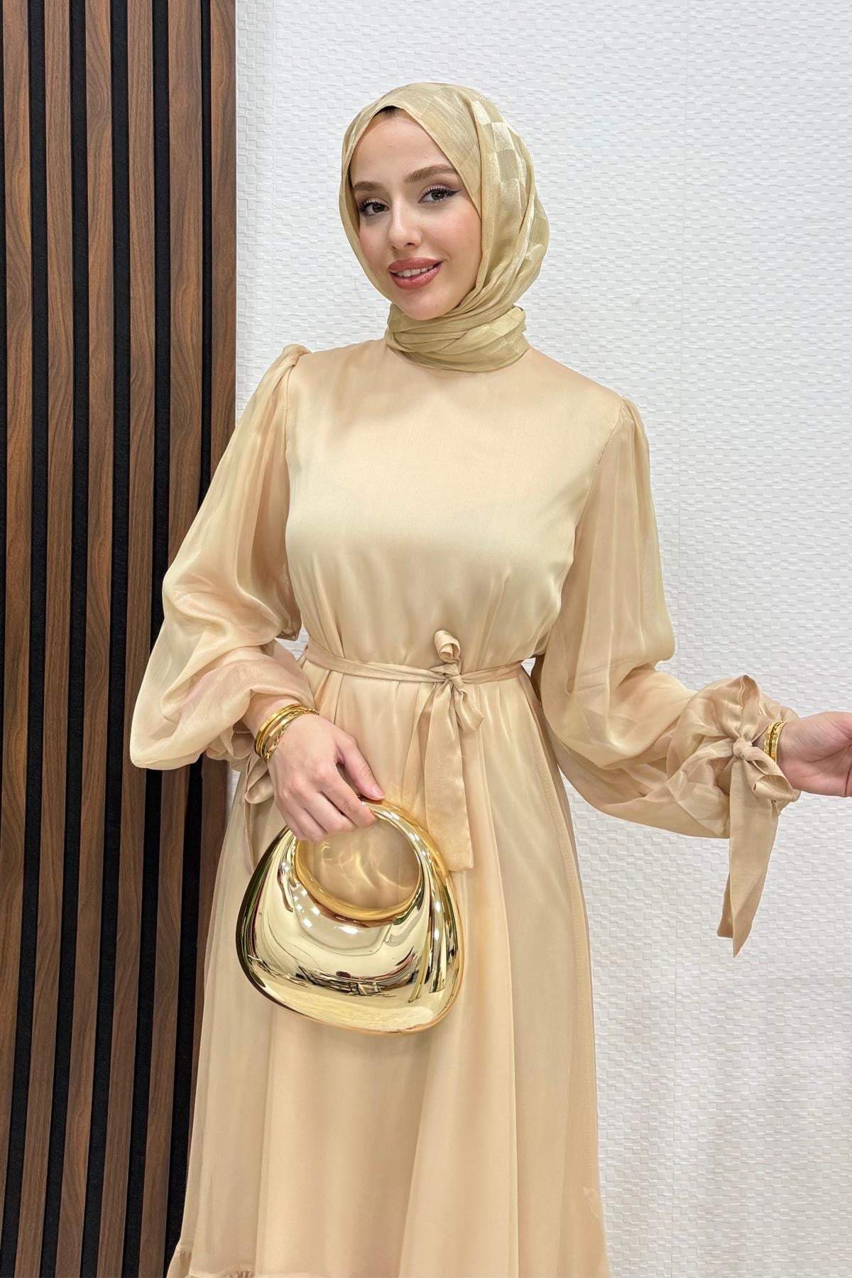Fırfır Detay Janjan Elbise Yansımalı Gold