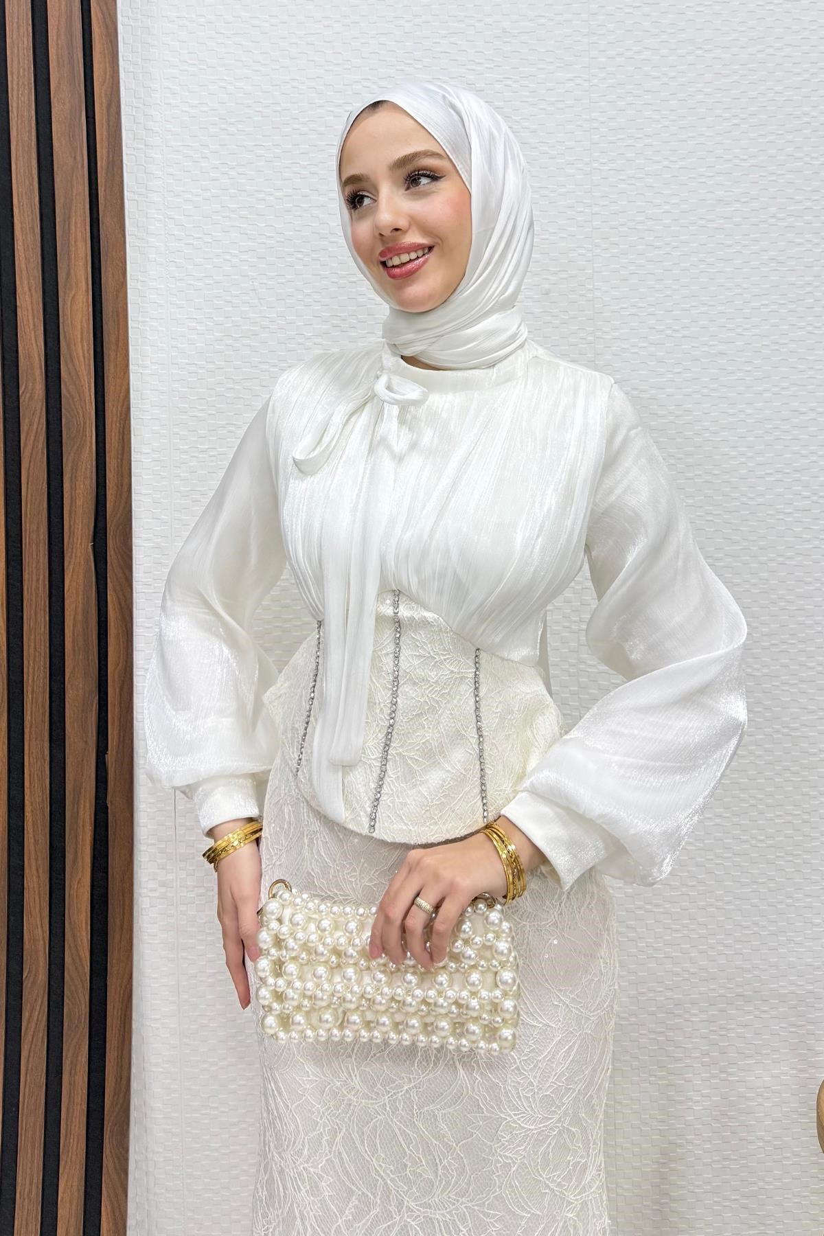 Flarlı Balık Abiye Beyaz