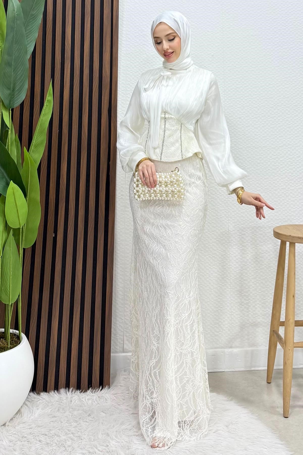Flarlı Balık Abiye Beyaz