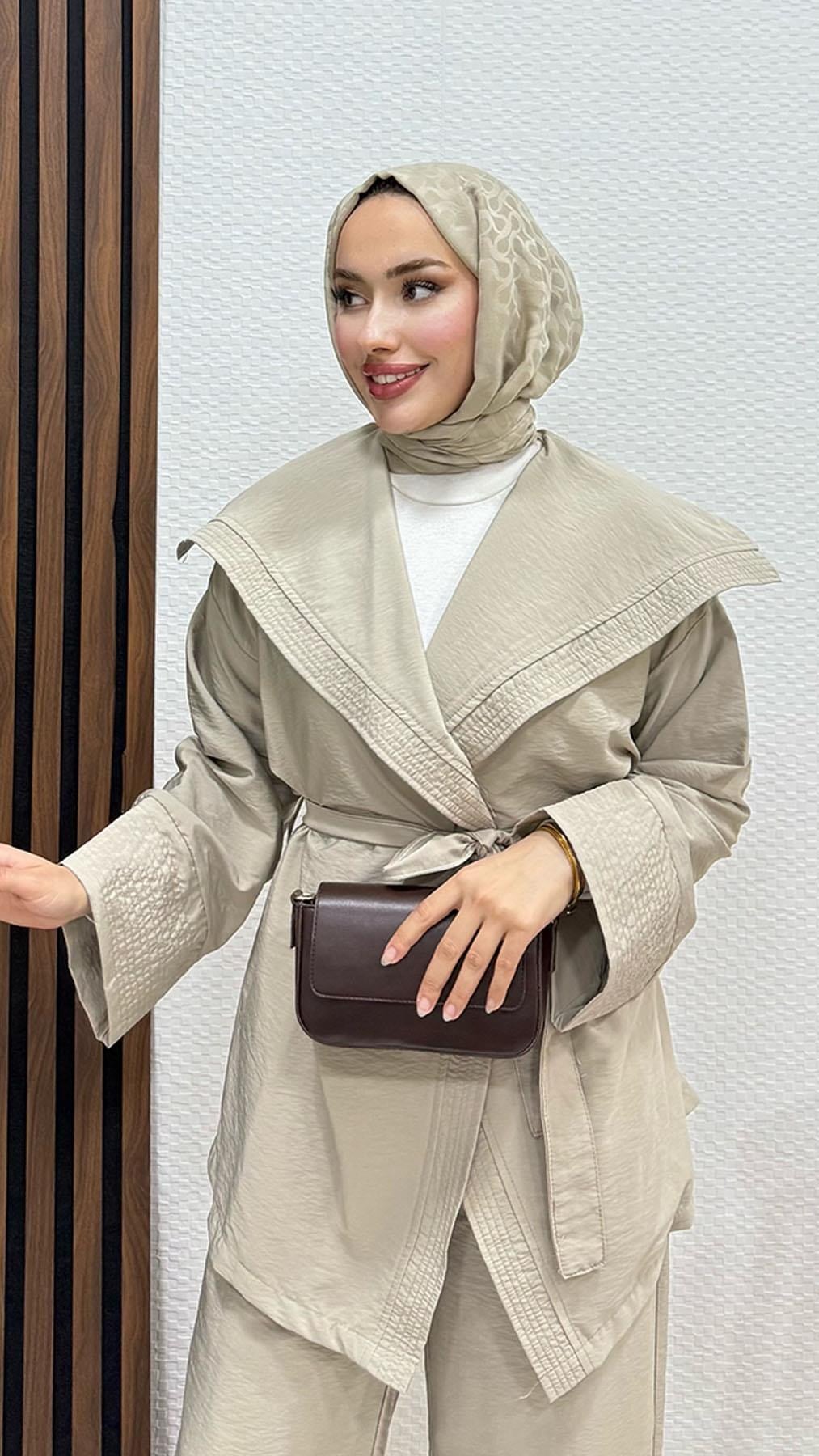 Geniş Yaka Kimono Takım Bej