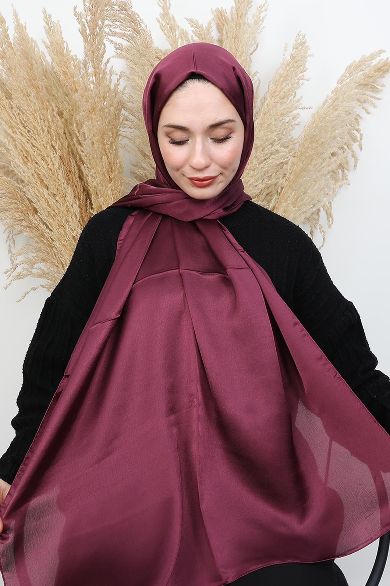 İnci Saten Şal Mürdüm