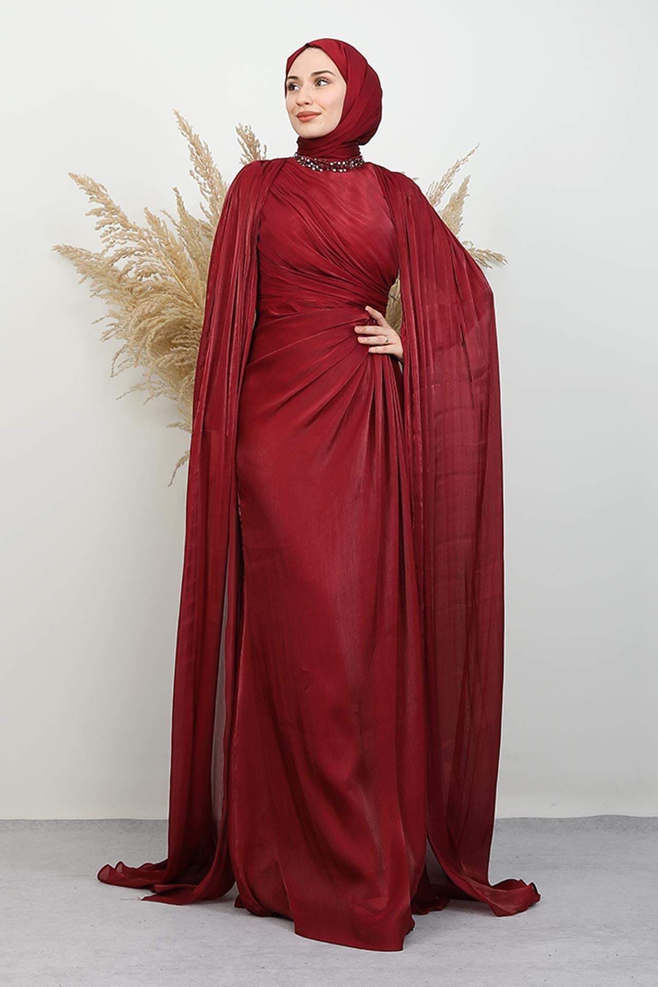 Isabella Yoryo Abiye Bordo