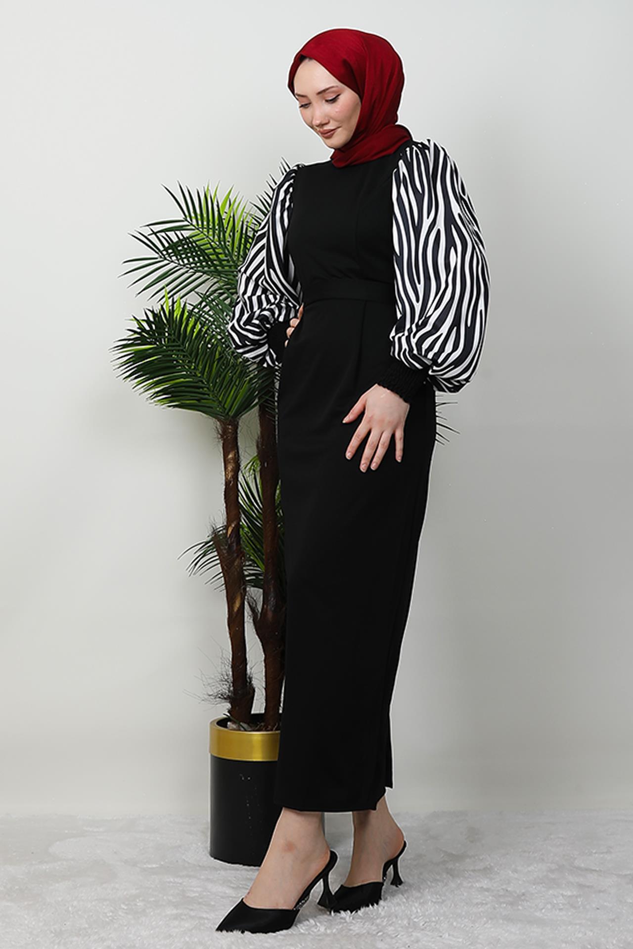 Kolu Zebra Desenli Elbise Siyah