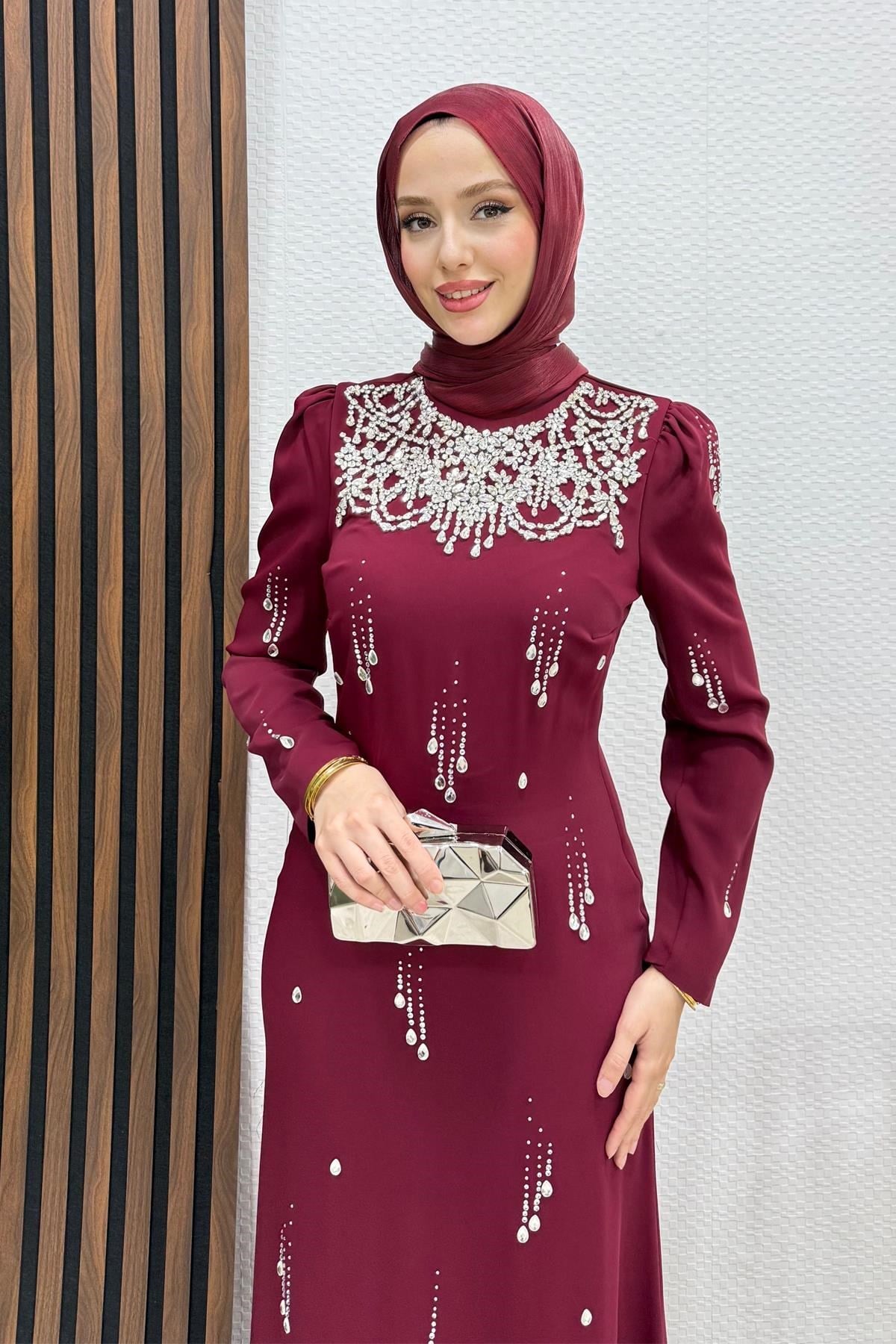 Kolye Yaka Krep Abiye Bordo