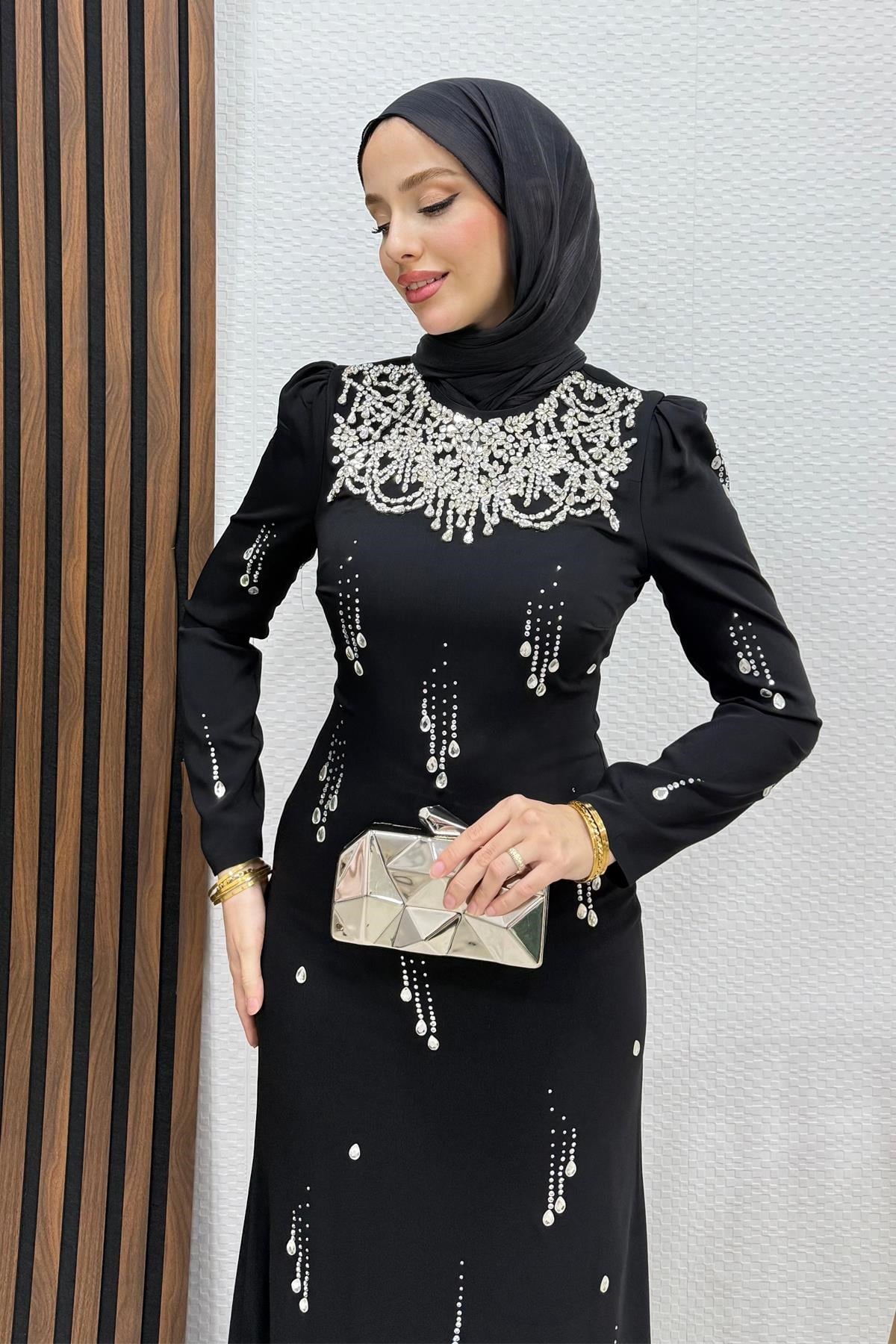 Kolye Yaka Krep Abiye Siyah