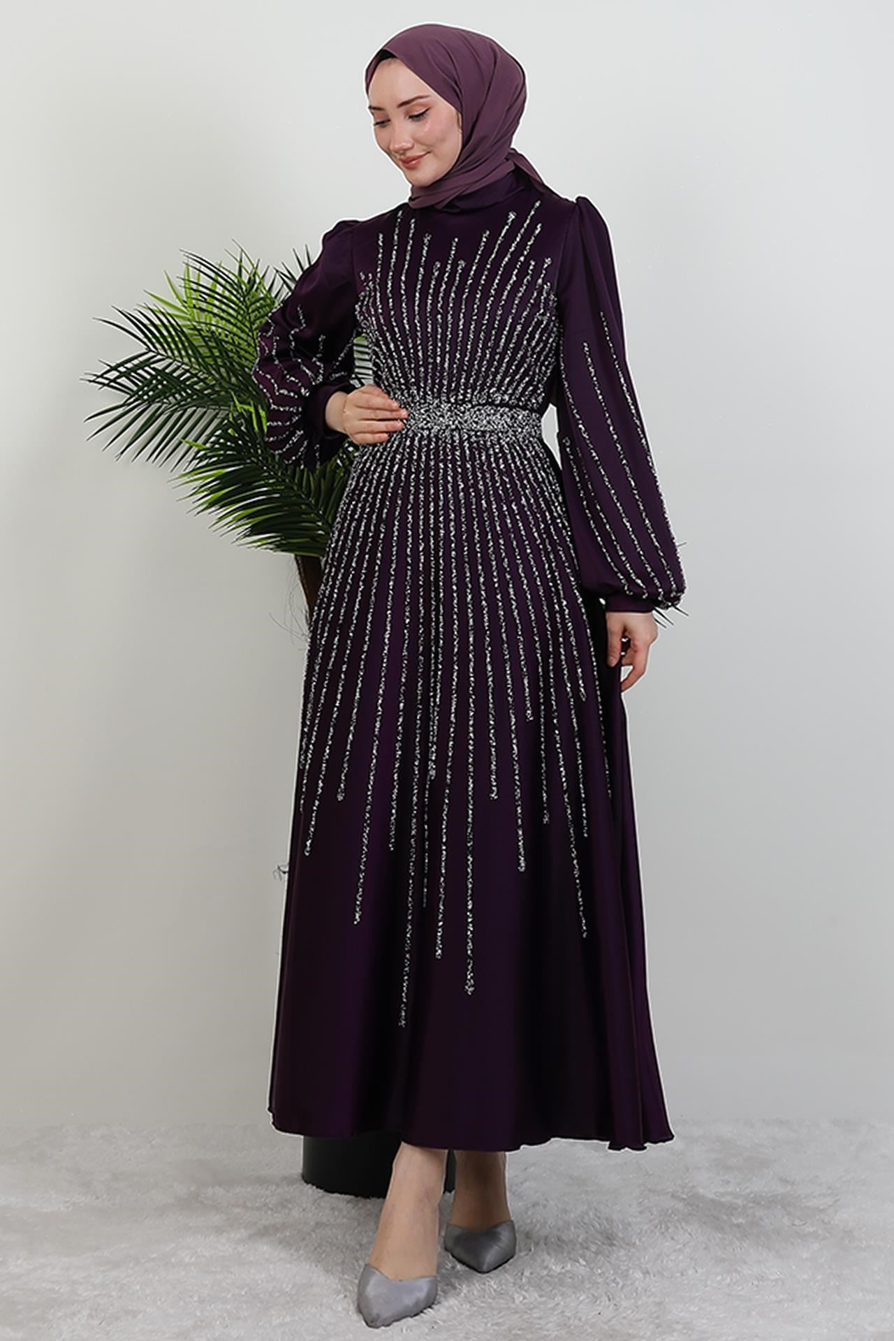 Madame Giyza Abiye Mor