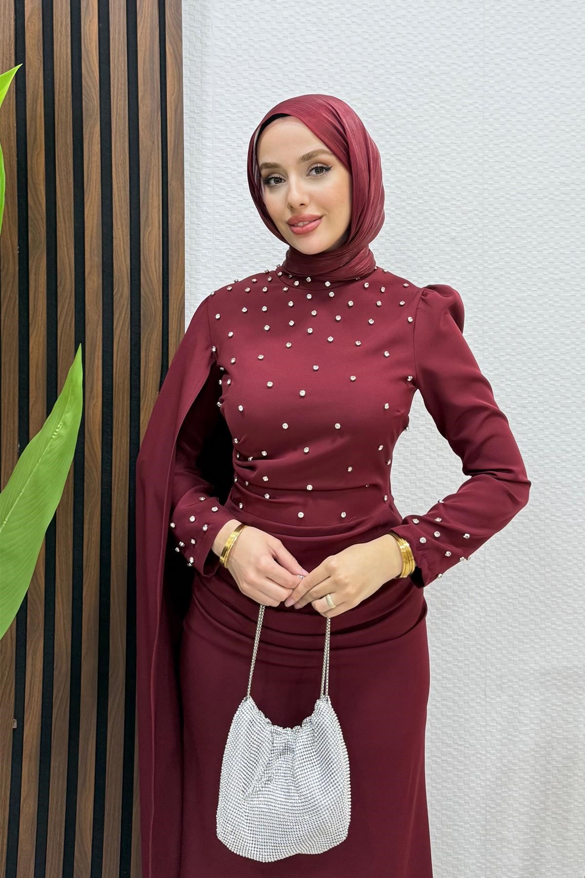 Maren Krep Abiye Bordo