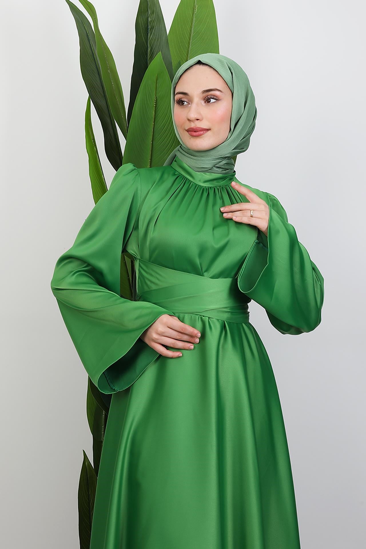 Nazlı Tesettür Elbise Fıstık Yeşil