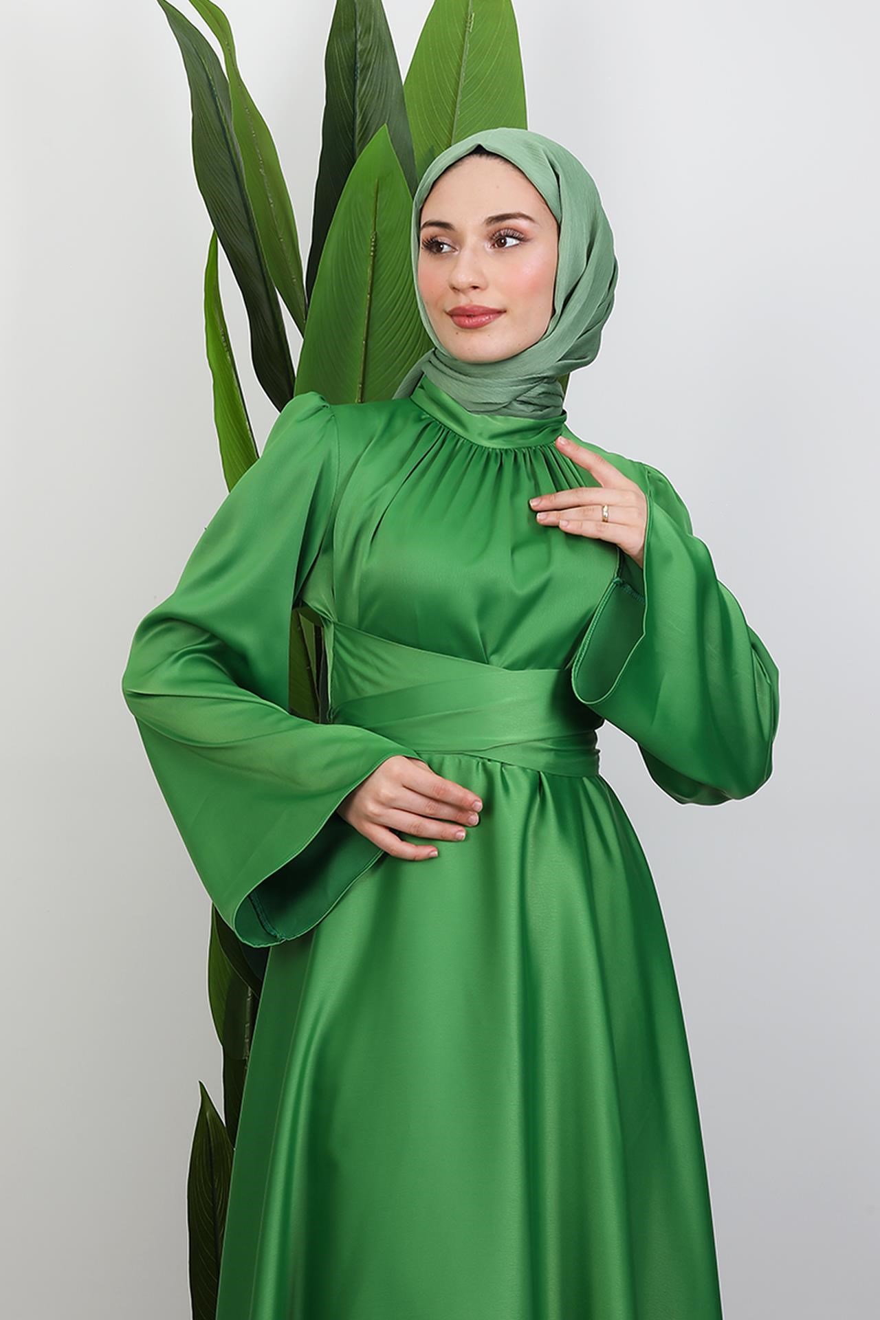 Nazlı Tesettür Elbise Fıstık Yeşil