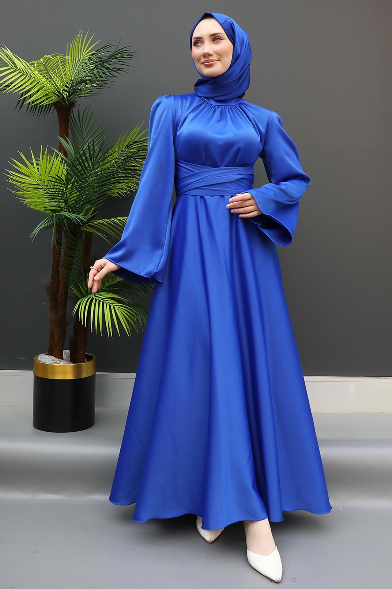 Nazlı Tesettür Elbise Saks