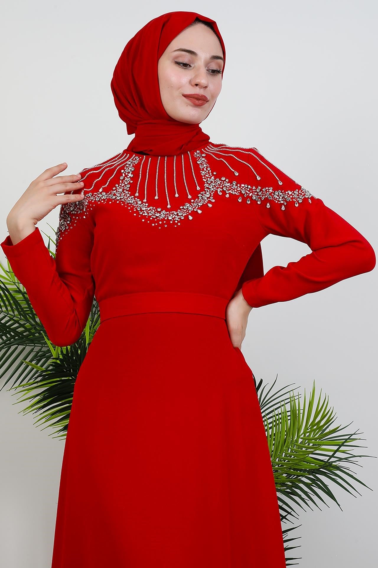 Nisan Taşlı Elbise Kırmızı
