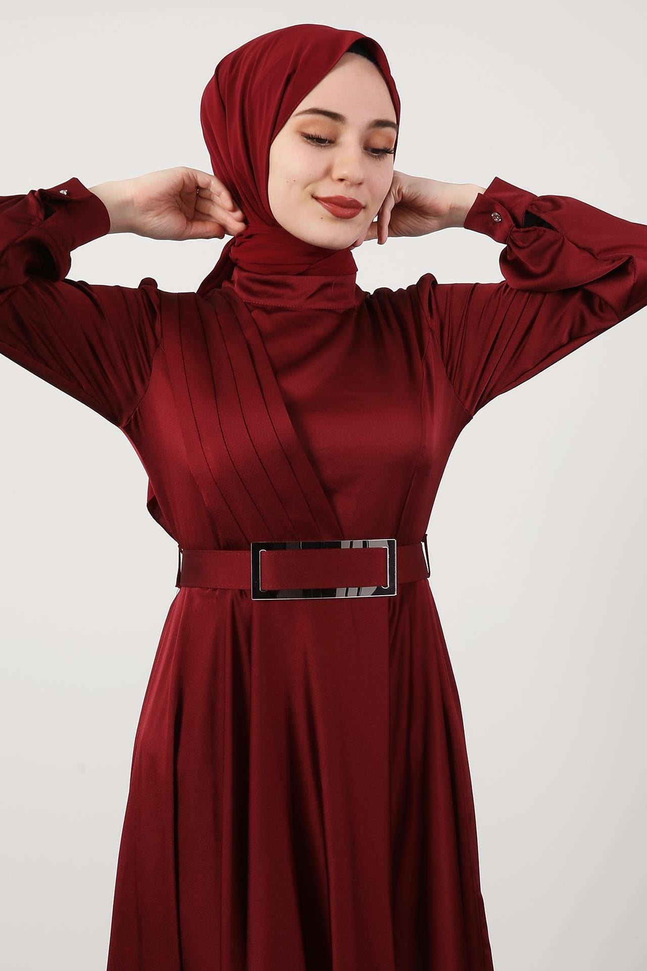 Önü Pileli Tesettür Abiye Bordo