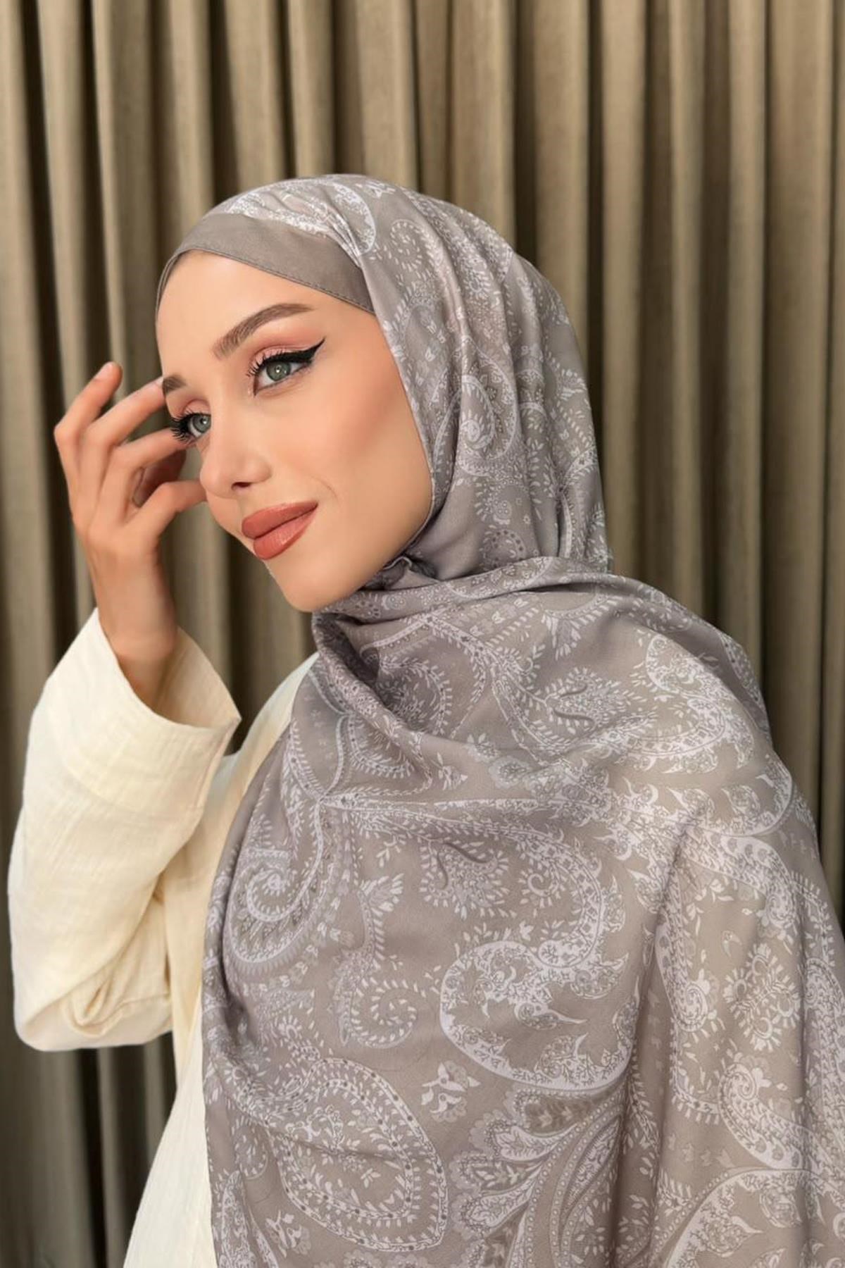 Pastel Şal Bej