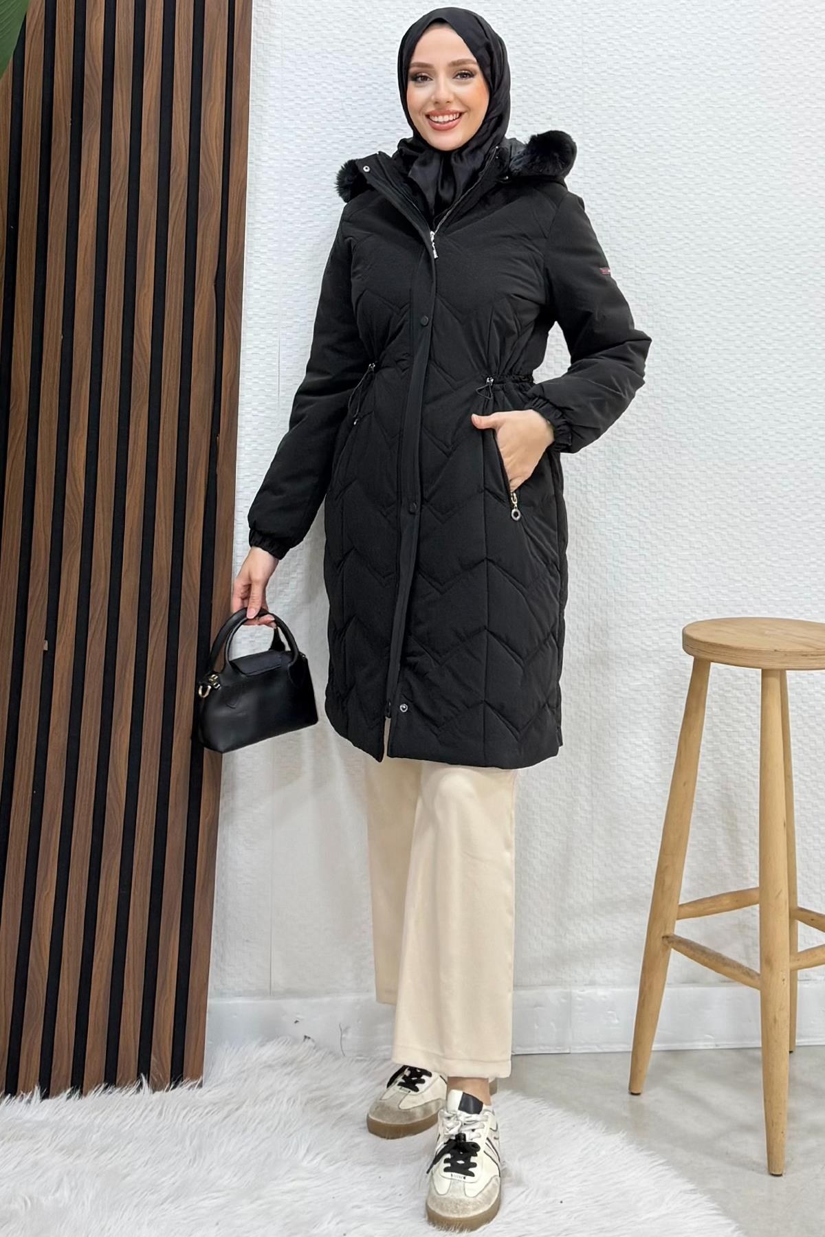 Pelit Kapitone Mont Siyah