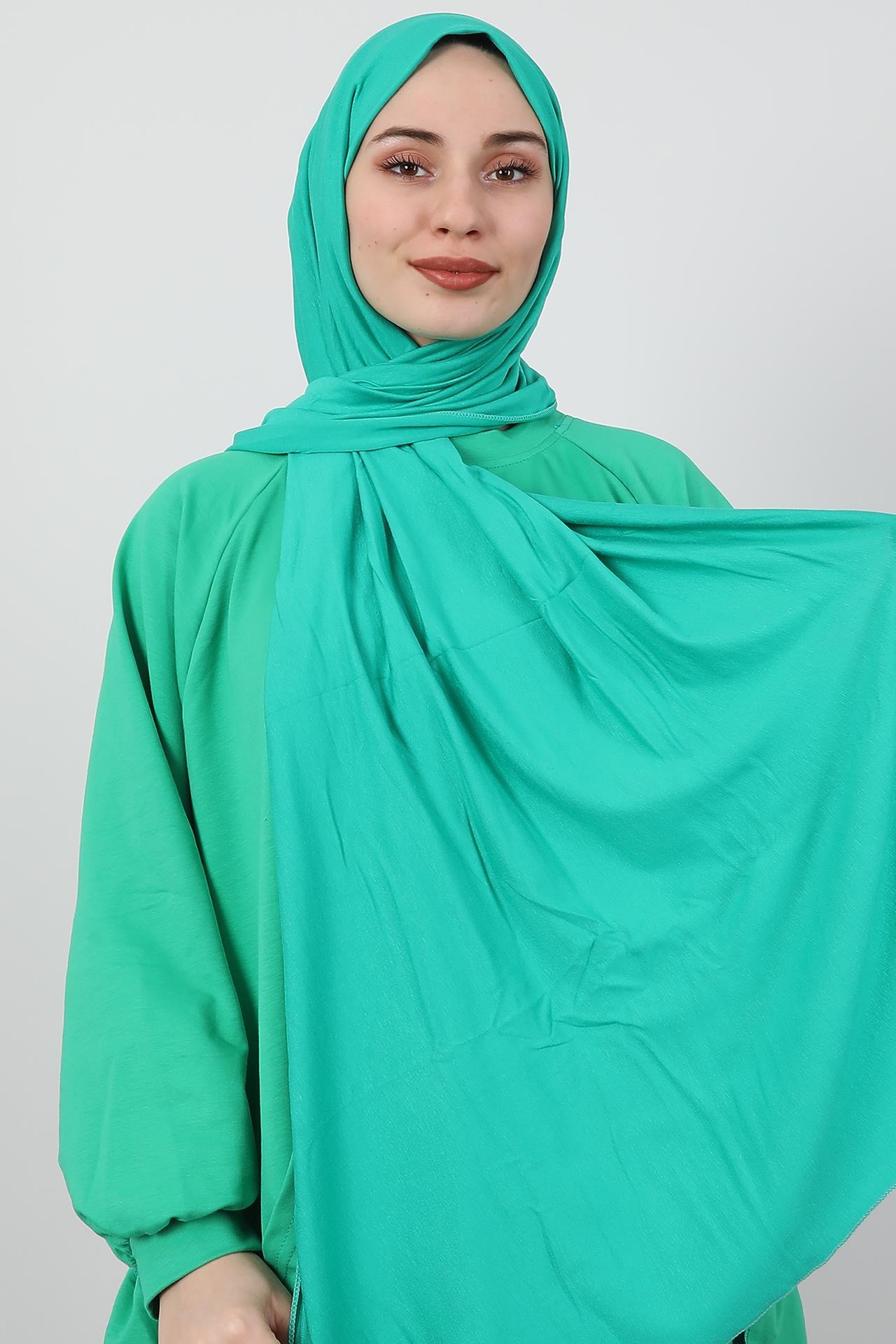 Penye Şal Benetton