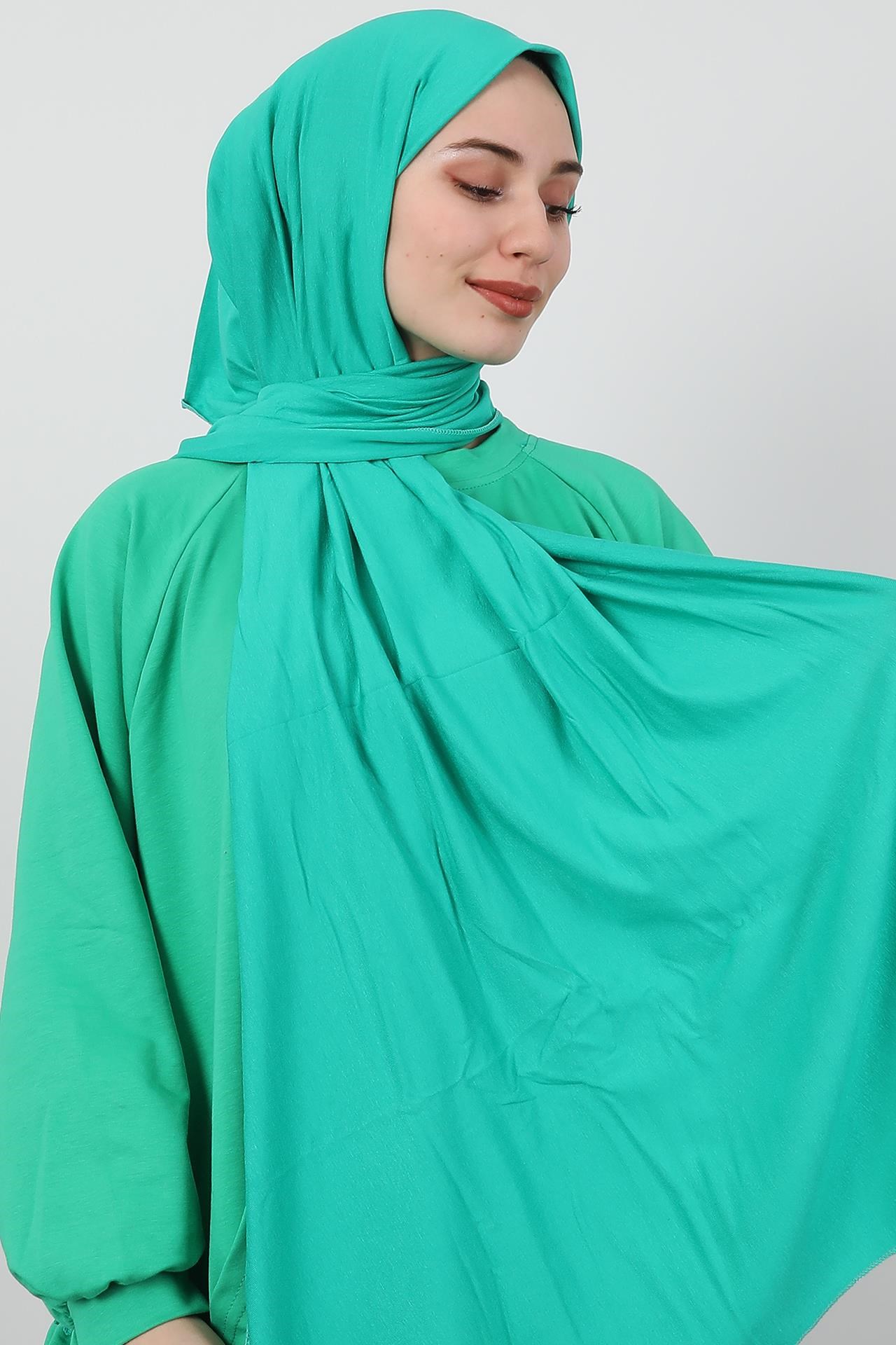 Penye Şal Benetton
