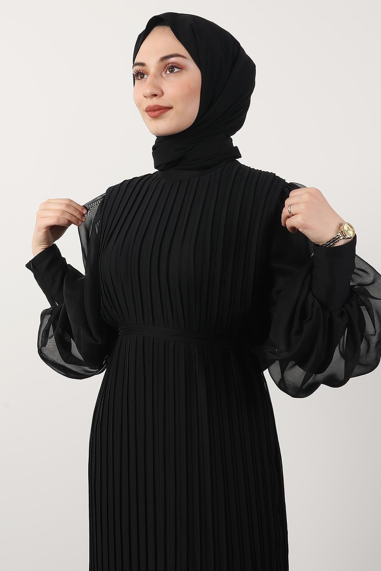 Piliseli Janjan Abiye Siyah